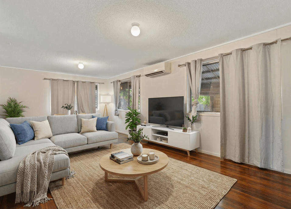 24 Burrigan Street, Woodridge, Woodridge — photo 1 of 5