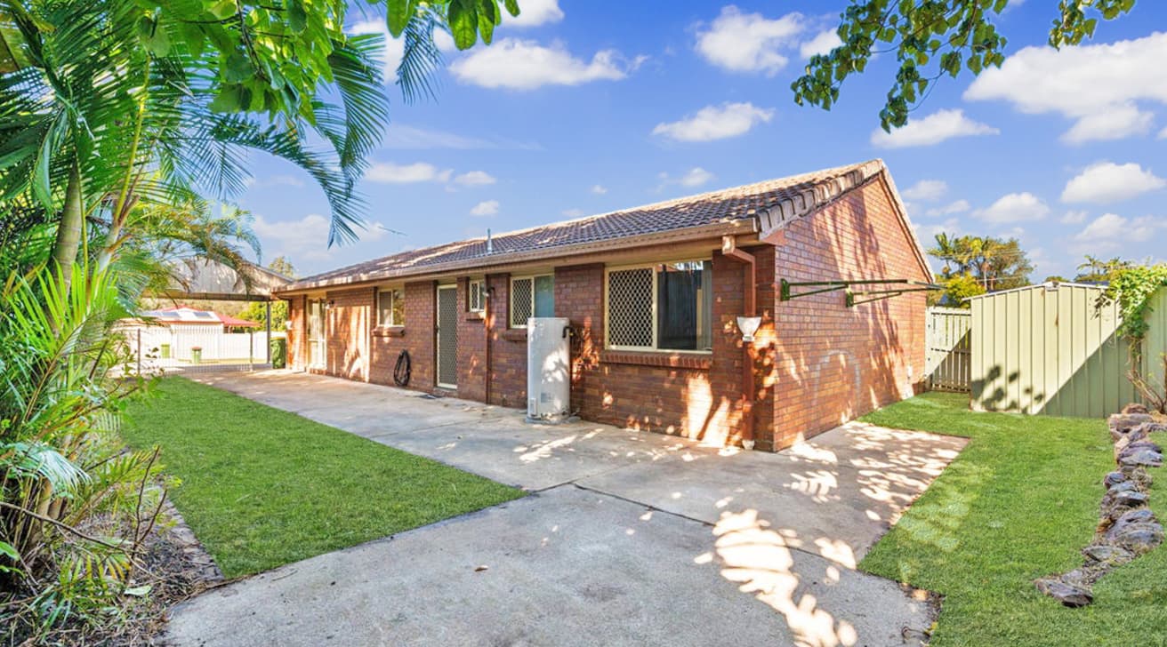 60 Tovey Road, Boronia Heights - Image 1