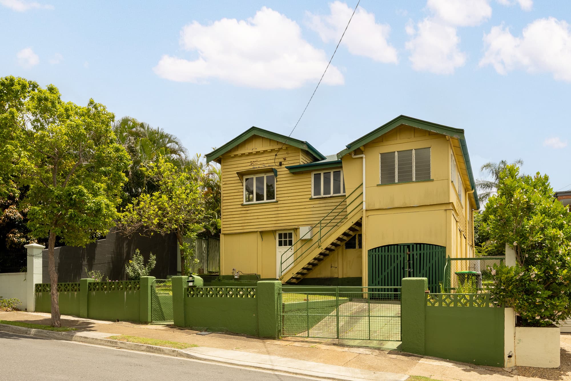 50 Park Road West, Dutton Park - Image 1