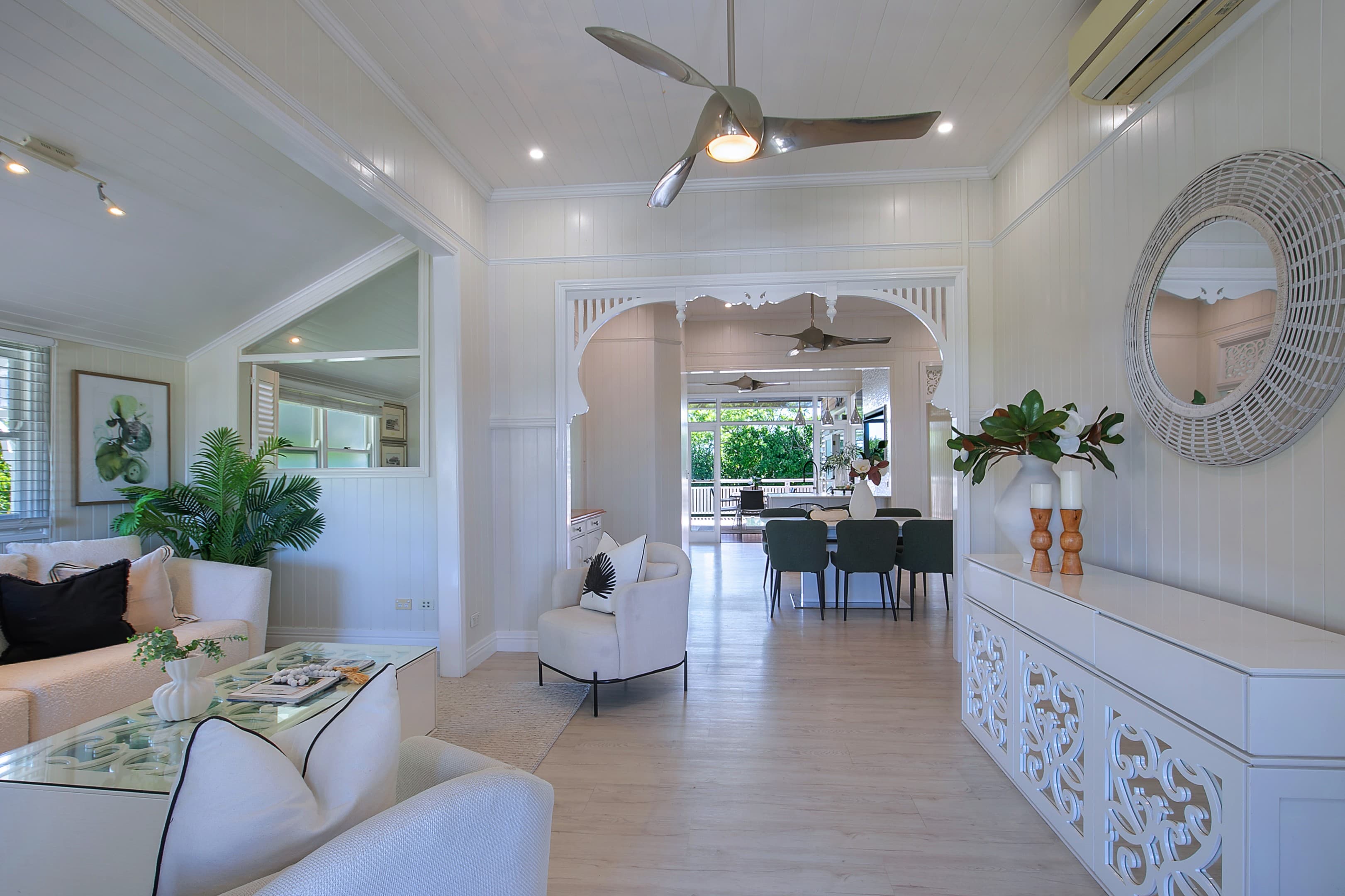 11 Lunn Street, Sandgate, Sandgate — photo 1 of 5