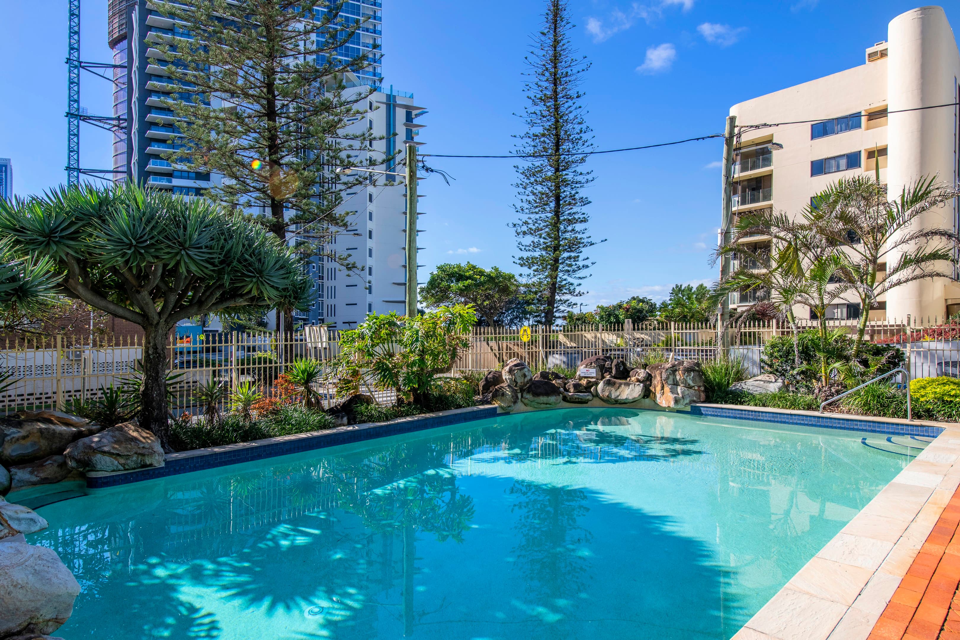 105/10 Vista Street, Surfers Paradise, Surfers Paradise — photo 1 of 5