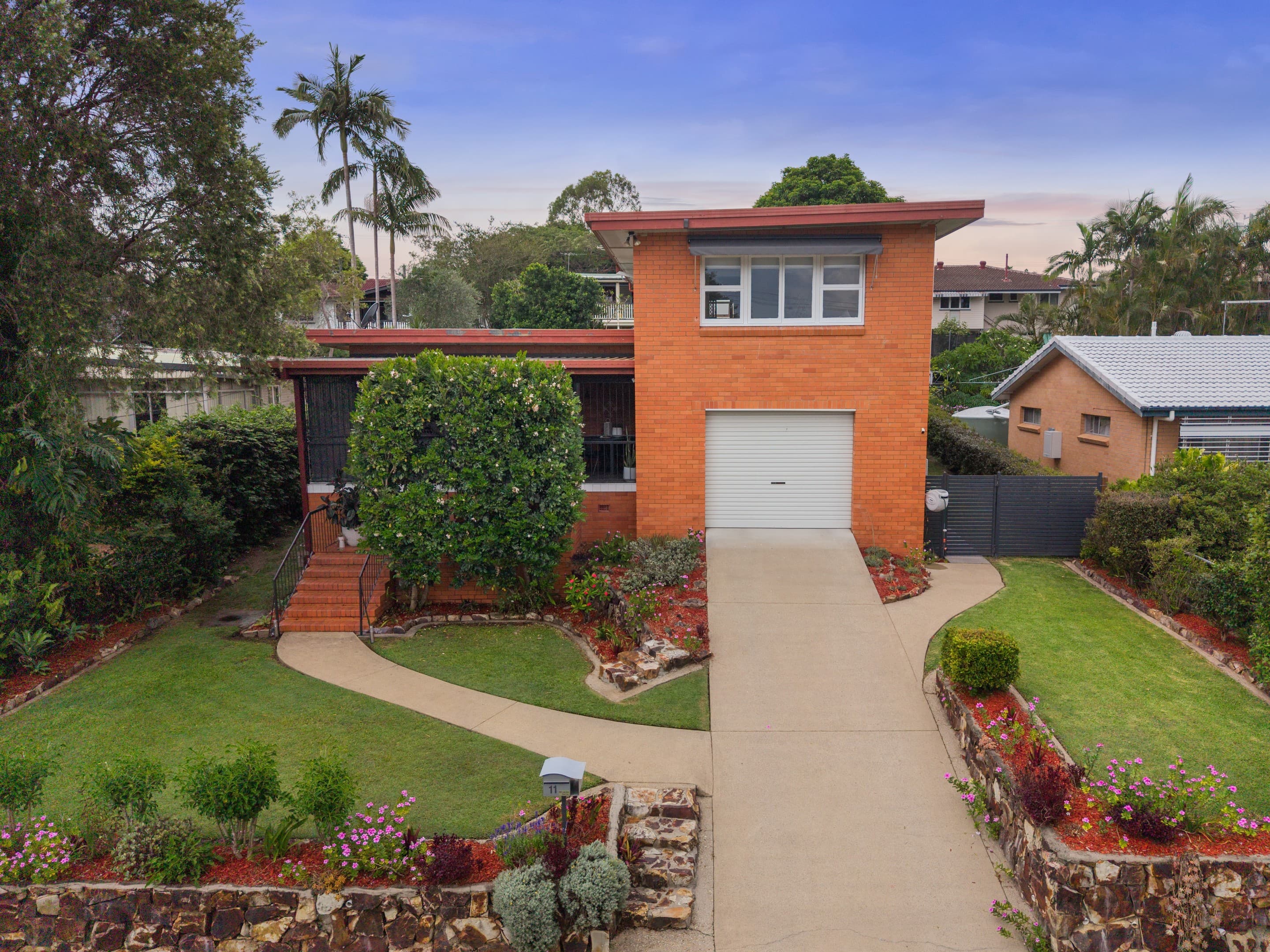 11 Illawarra Street, Everton Park, Everton Park — photo 1 of 5