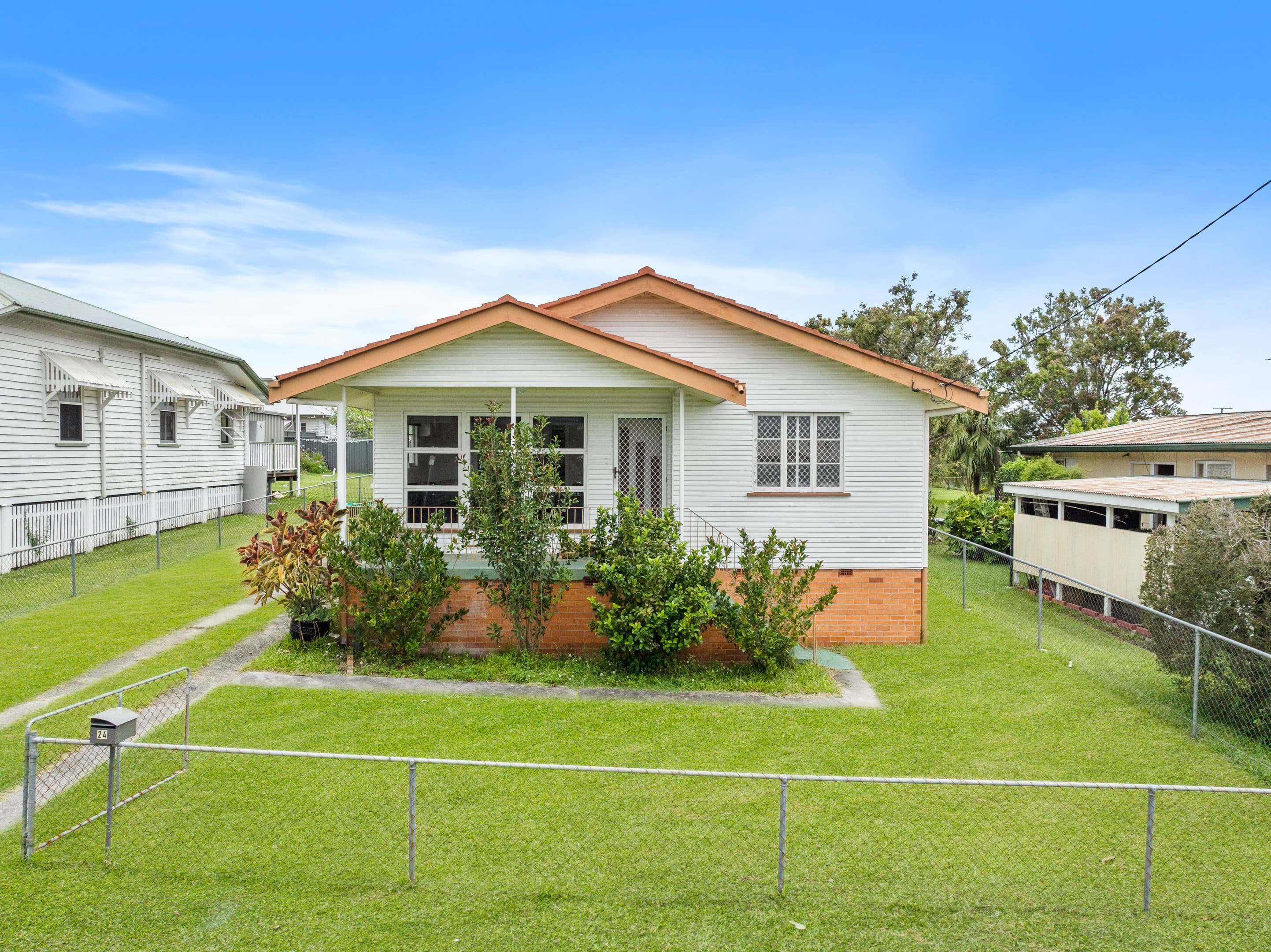 24 Yalburu Street, Beenleigh, Beenleigh — photo 1 of 5