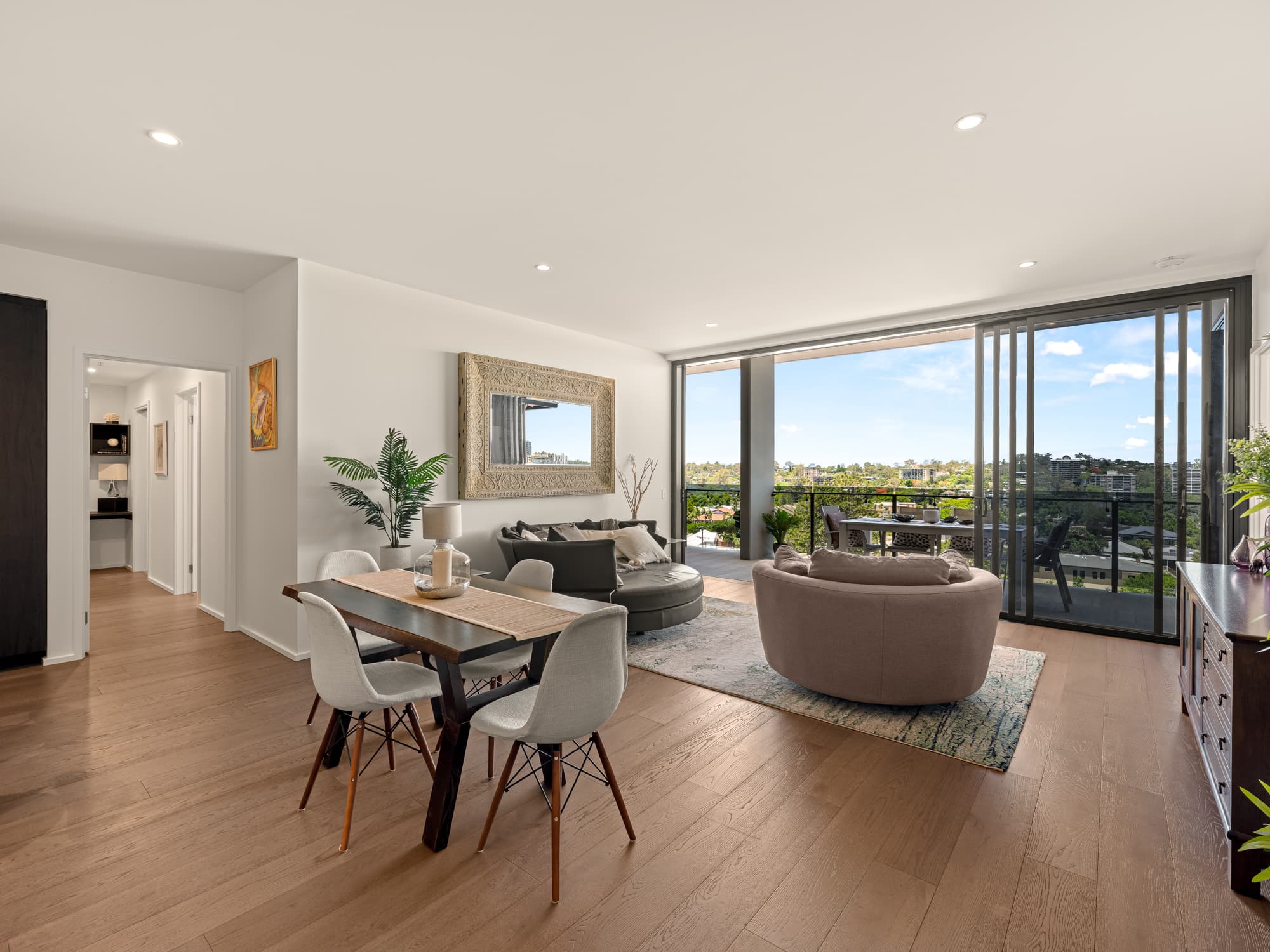 20703/1 Ferry Road, West End, West End — photo 1 of 5