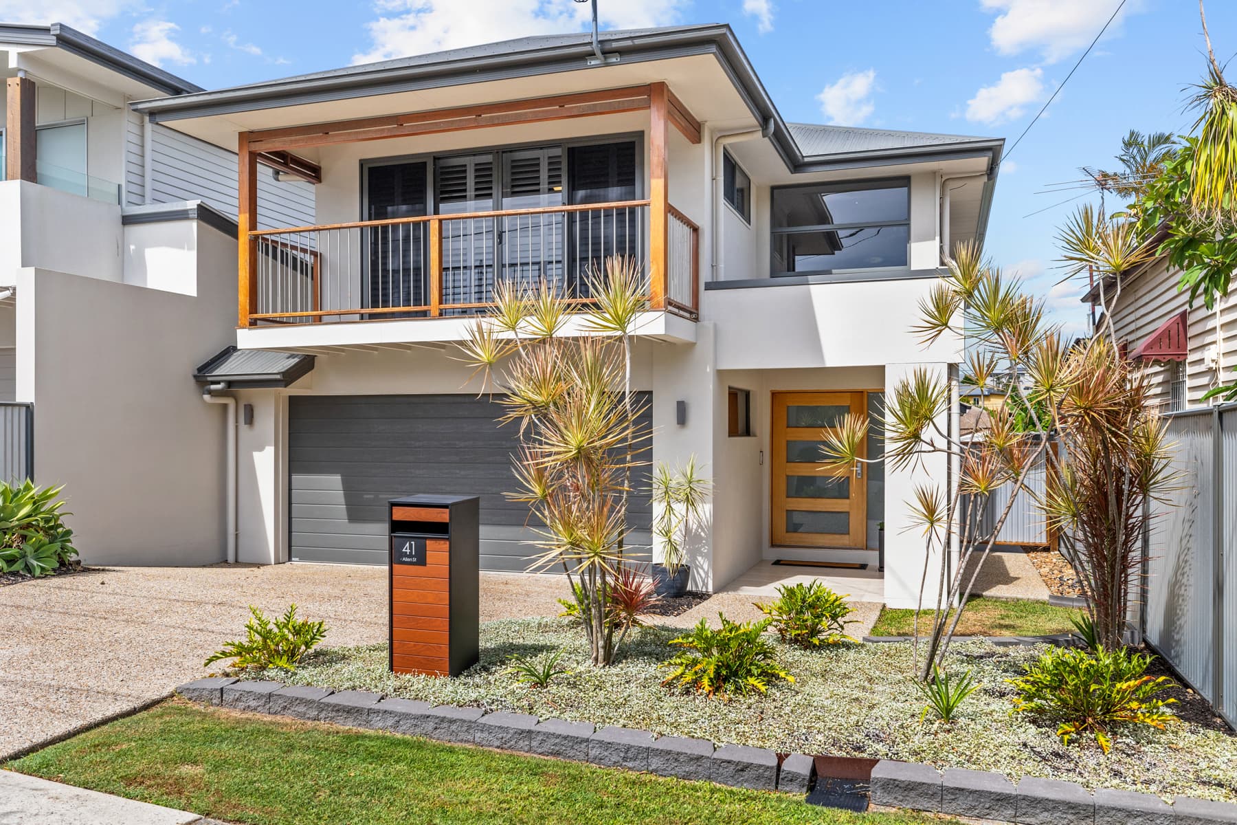 41 Allen Street, Wynnum, Wynnum — photo 1 of 5