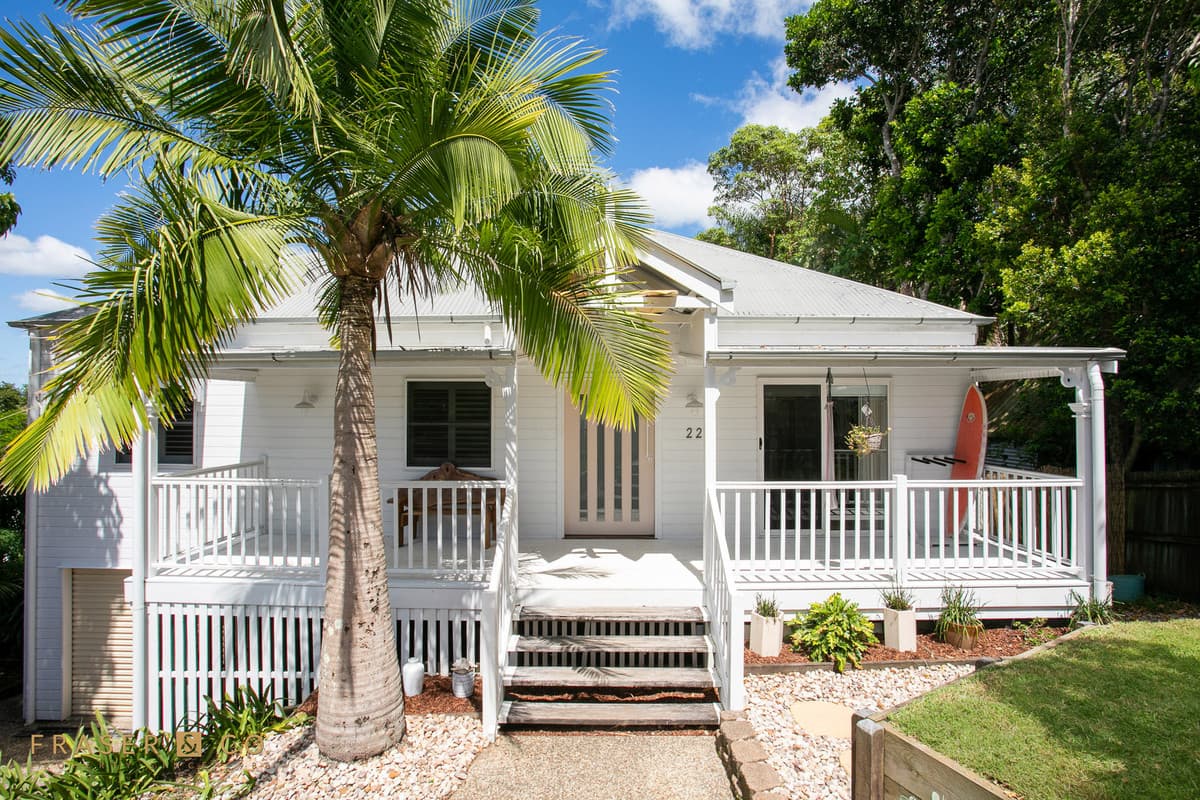 22 Marakari Crescent, Mount Coolum, Mount Coolum — photo 1 of 5