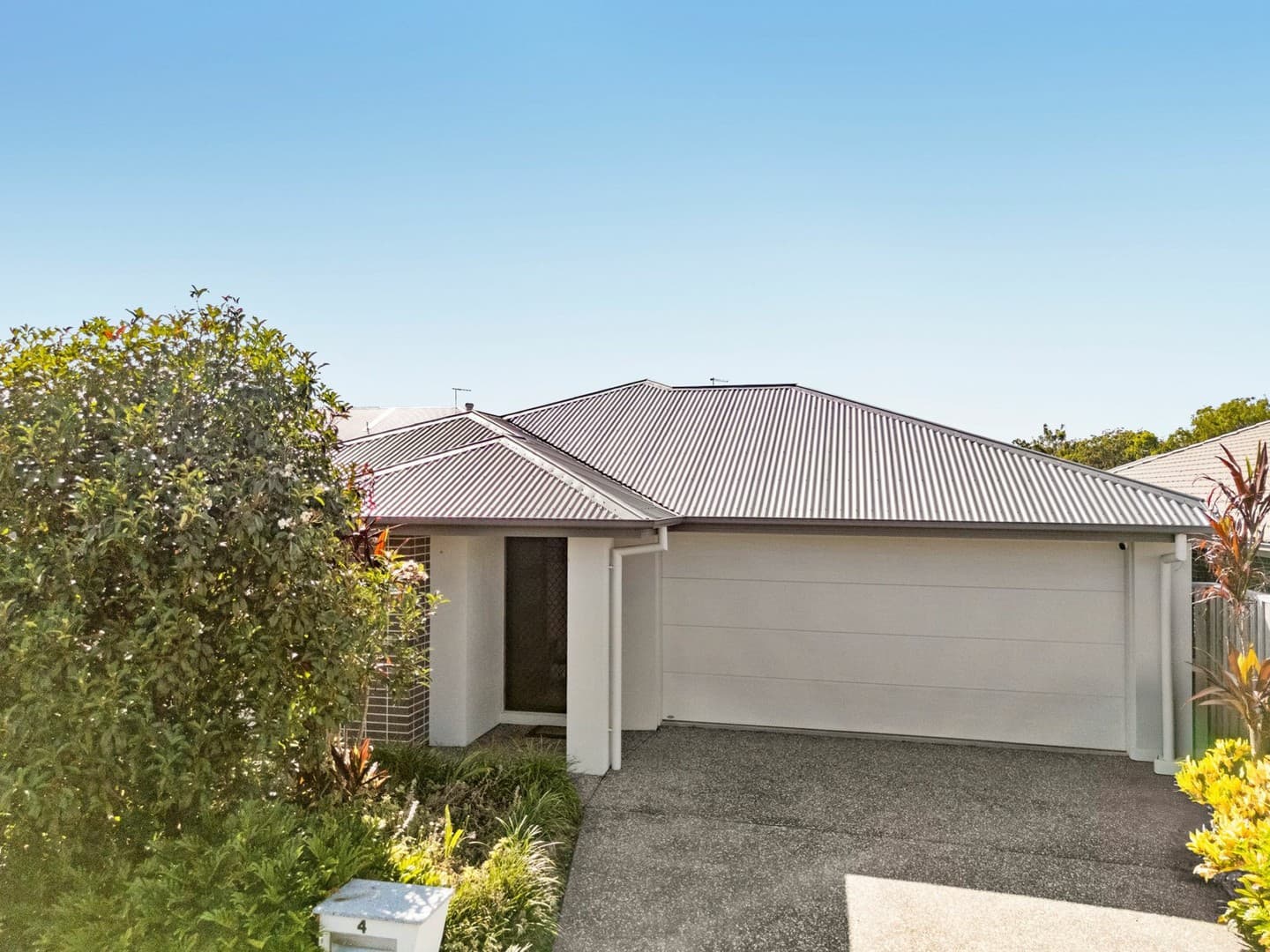 4 Addison Street, Greenbank, Greenbank — photo 1 of 5