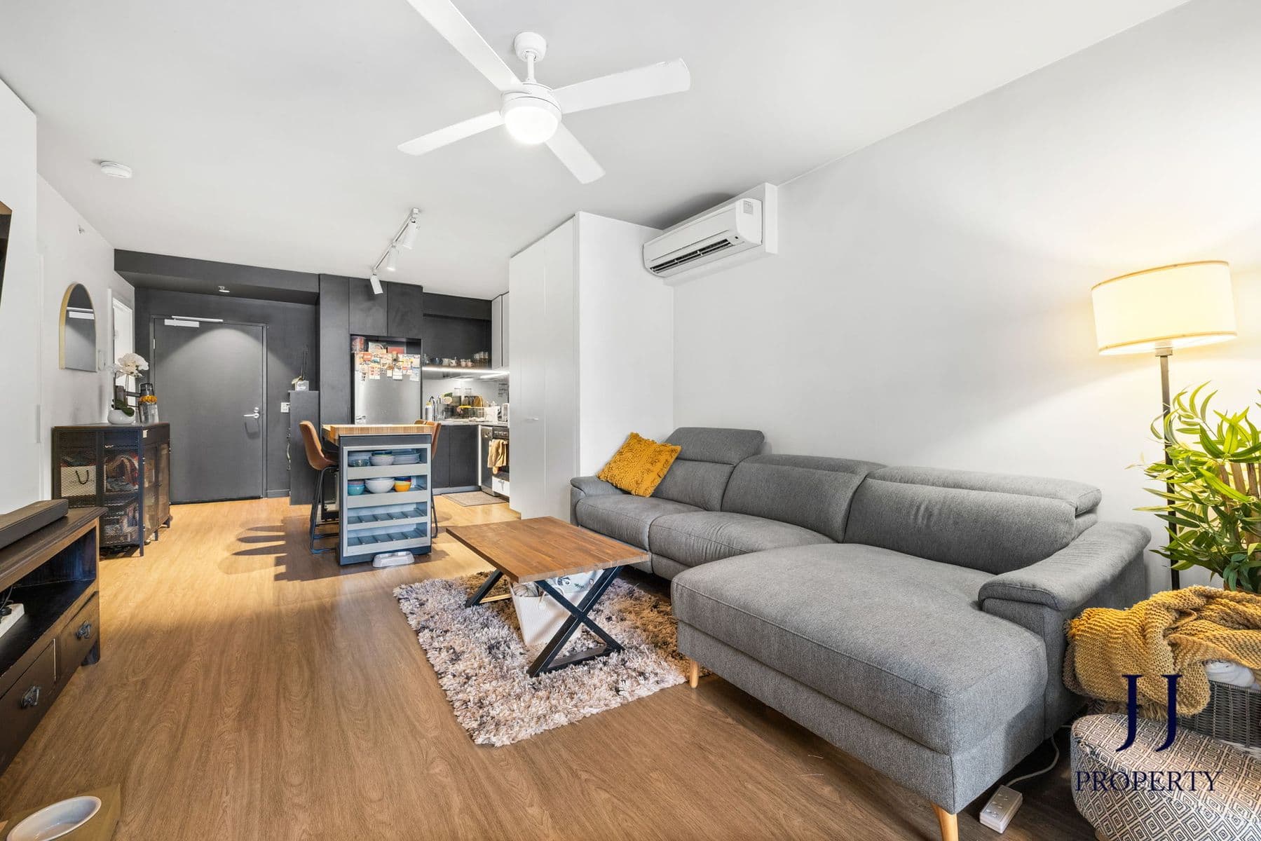 208/36 King Street, Bowen Hills, Bowen Hills — photo 1 of 5