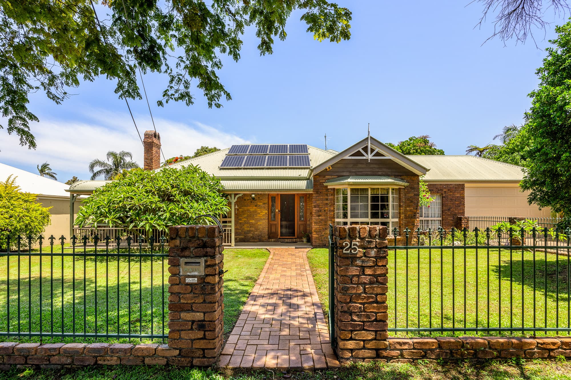 25 Bunton Street, Scarborough, Scarborough — photo 1 of 5