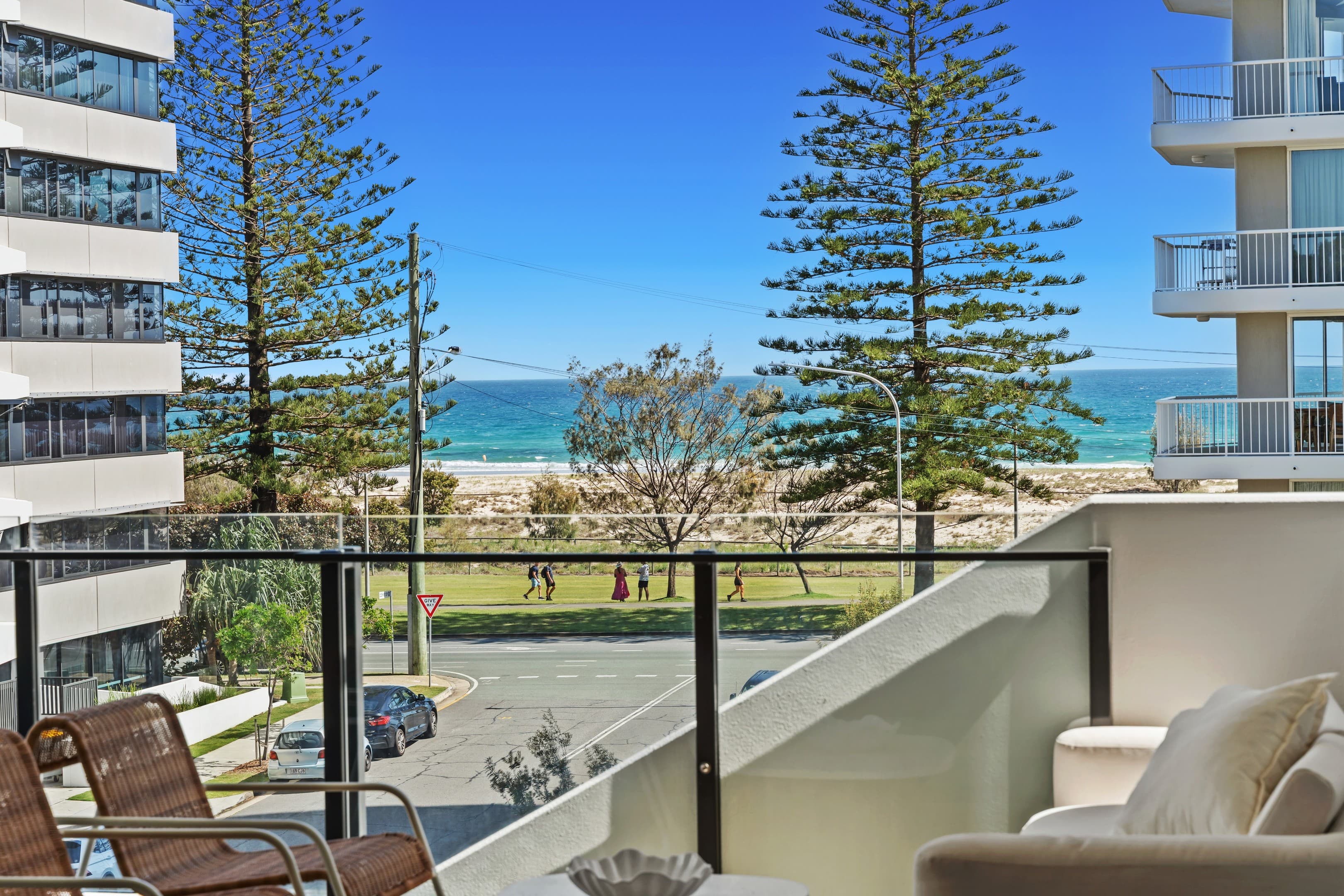 401/10 Coyne Street, Coolangatta, Coolangatta — photo 1 of 5