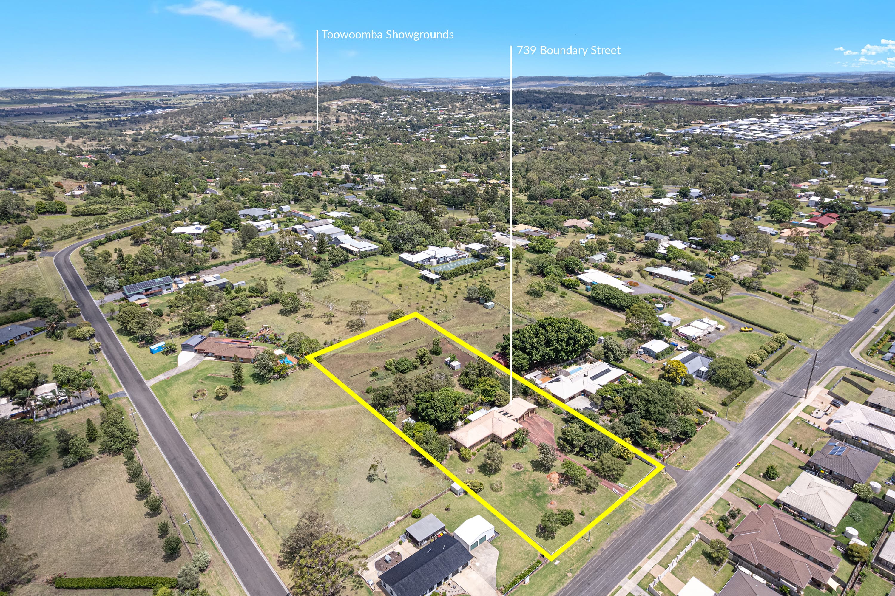 739 Boundary Street, Glenvale, Glenvale — photo 1 of 5