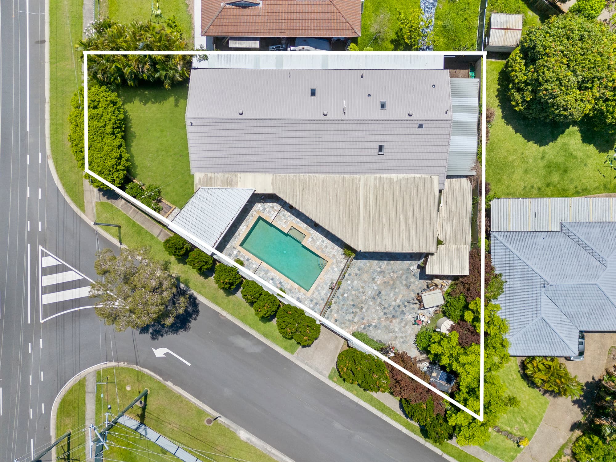 34 Moora Street, Ashmore, Ashmore — photo 1 of 5