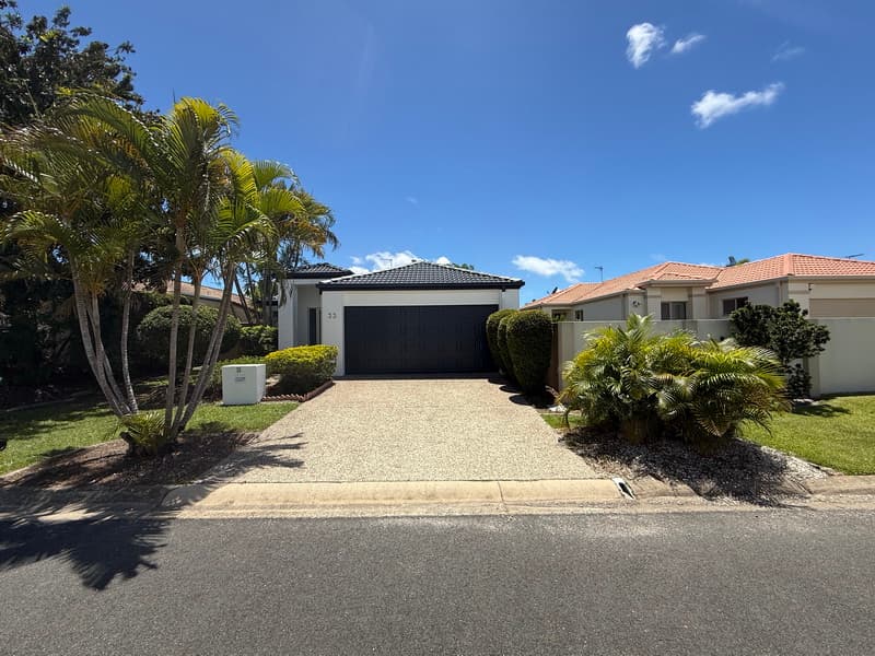 33 Belrose Boulevard, Varsity Lakes - Image 1