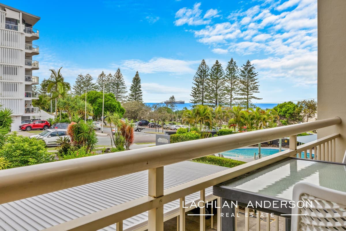 12/15 Esplanade Bulcock Beach, Caloundra — photo 1 of 5