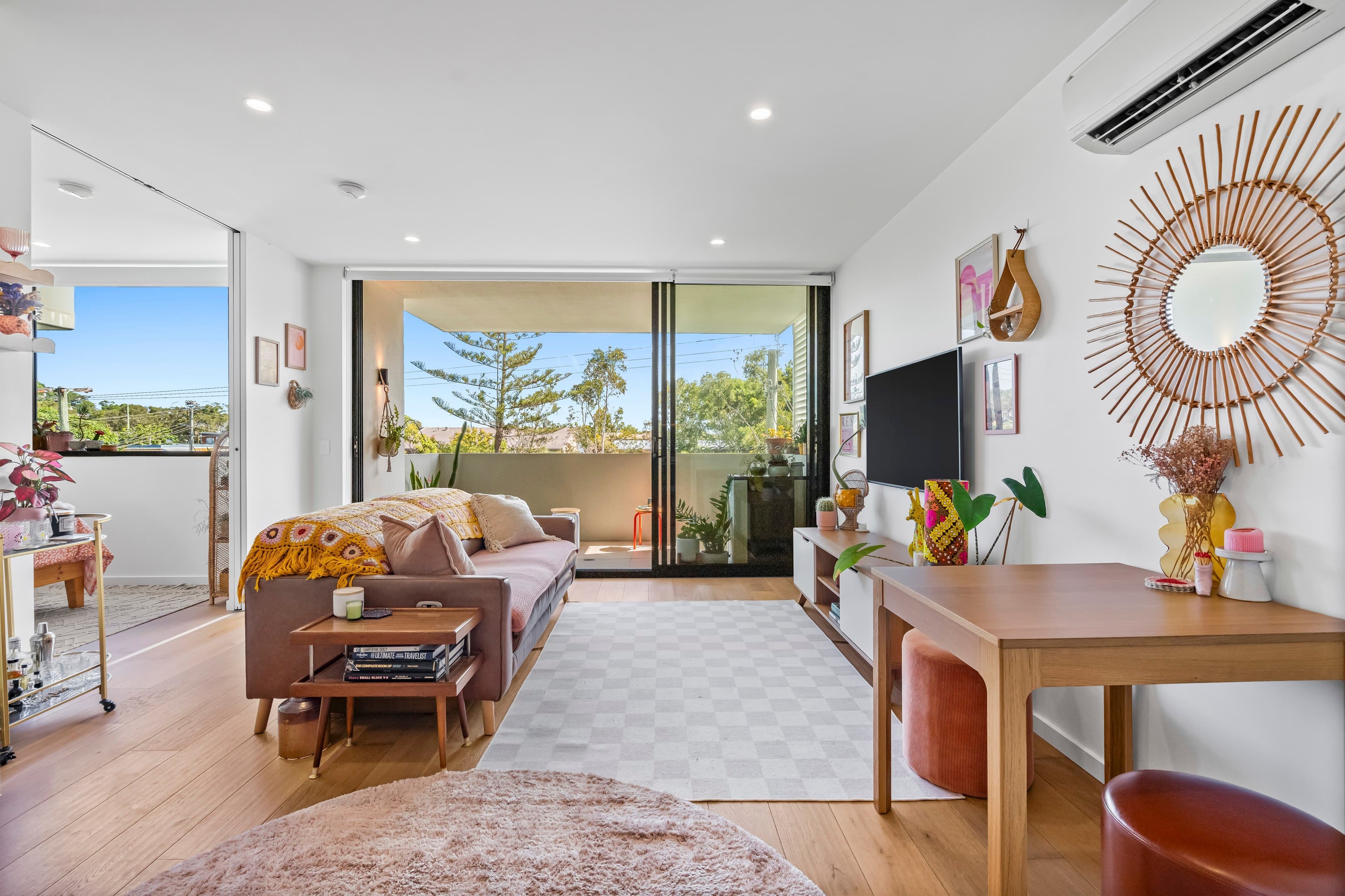 207/13-15 Haig Street, Coolangatta, Coolangatta — photo 1 of 5