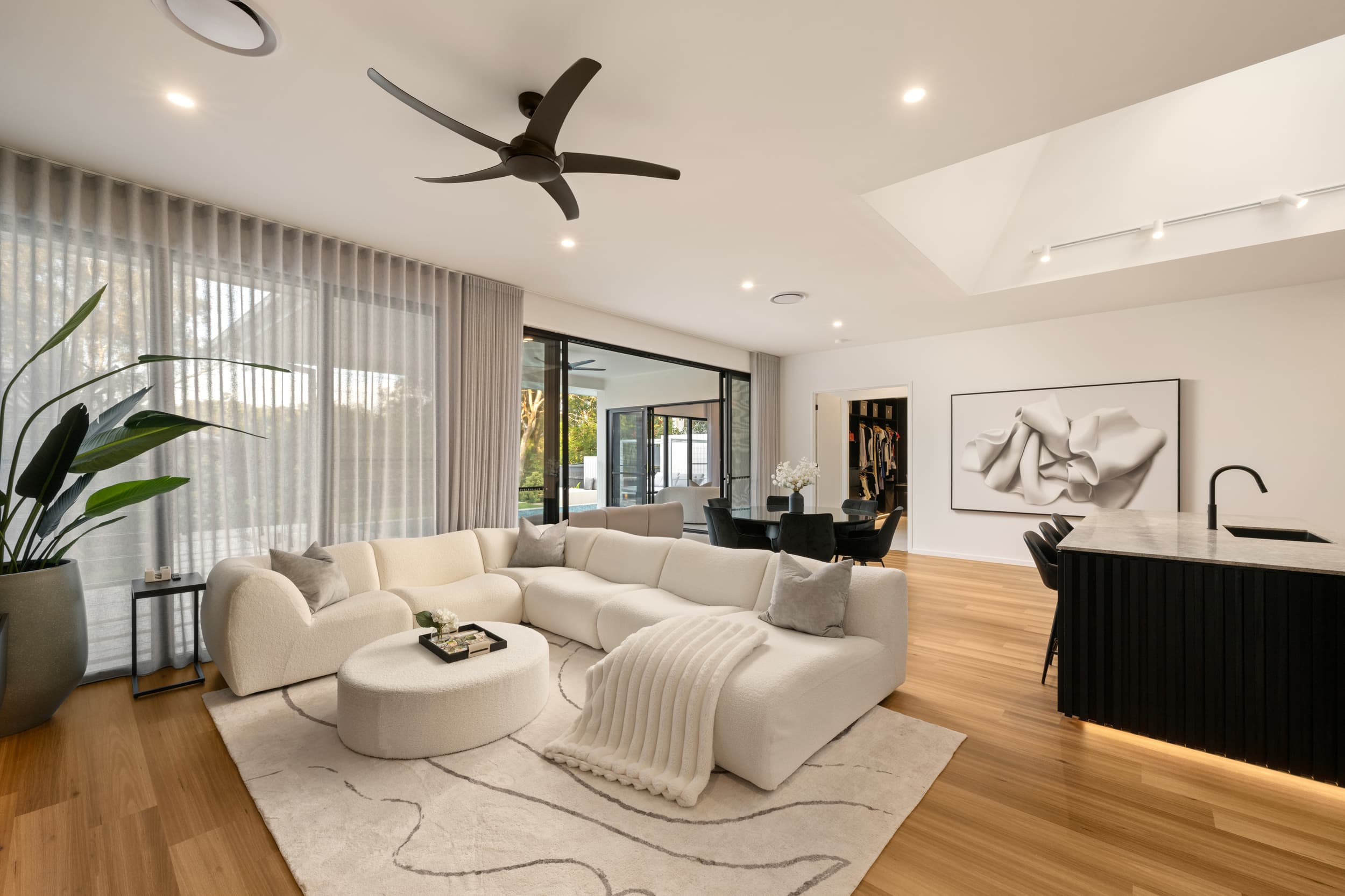 43 Vantage Drive, Yaroomba - Image 1