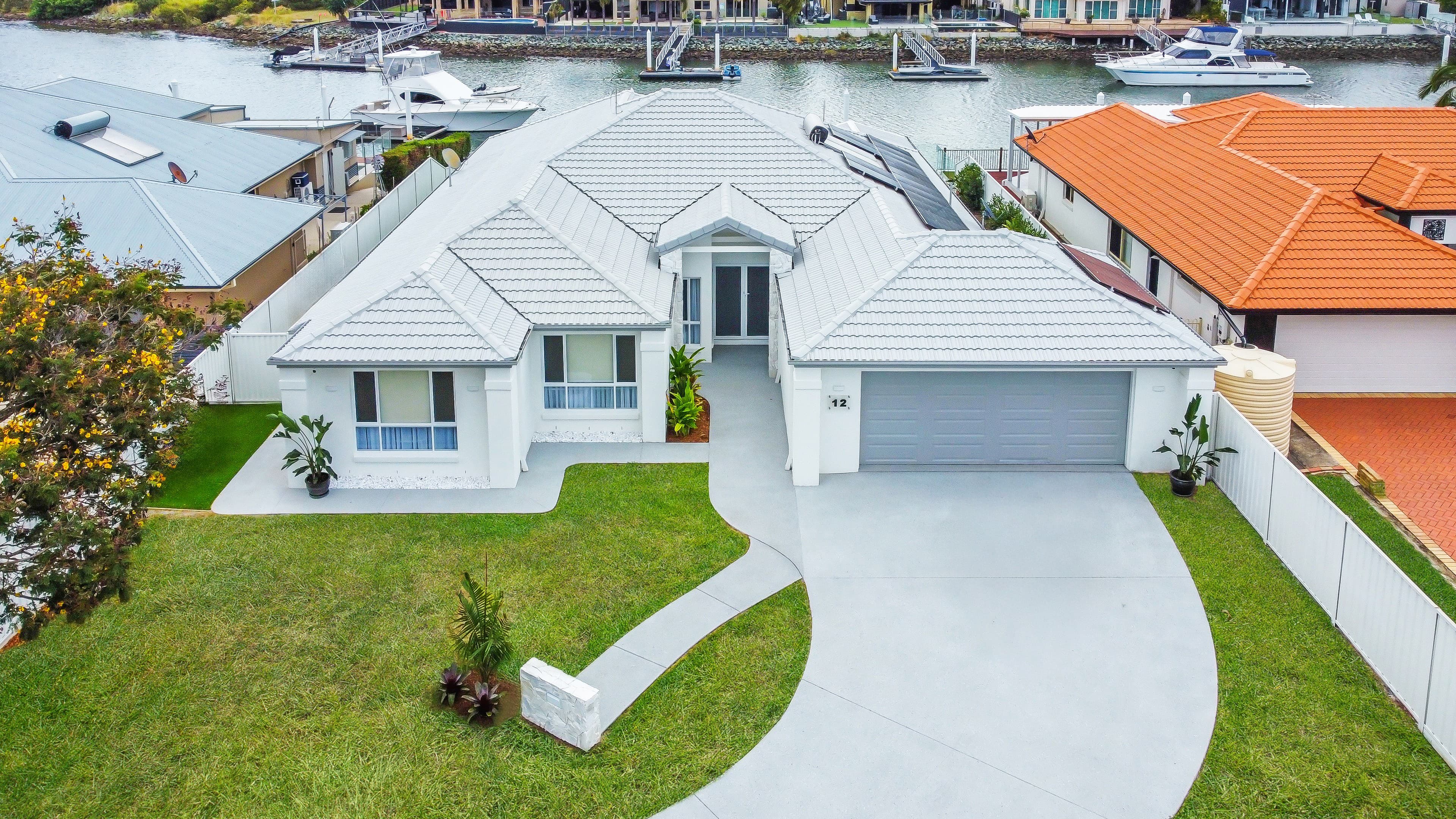 12 Cambria Court, Newport — photo 1 of 5