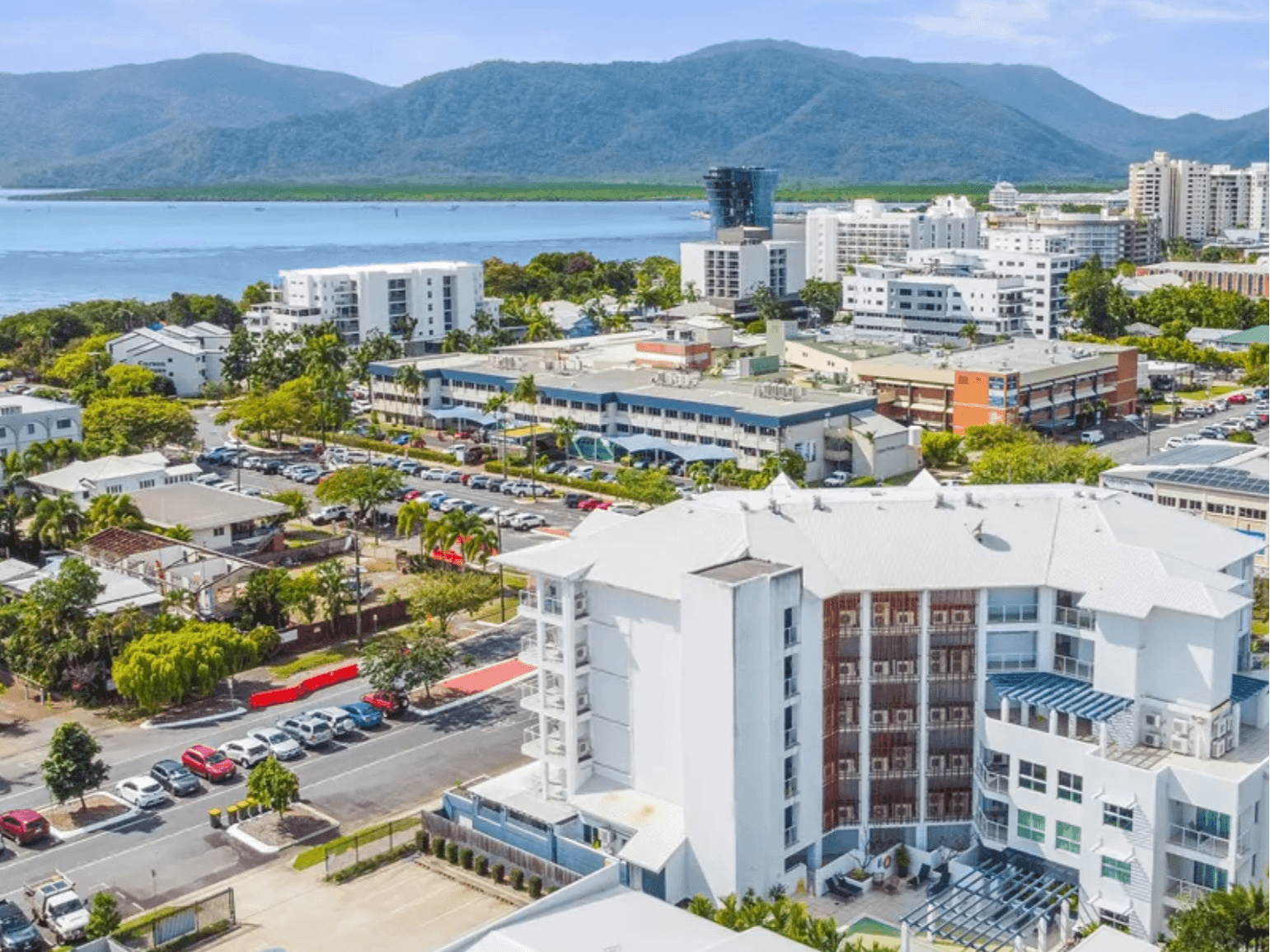 4/199-201 Lake Street, Cairns North — photo 1 of 5