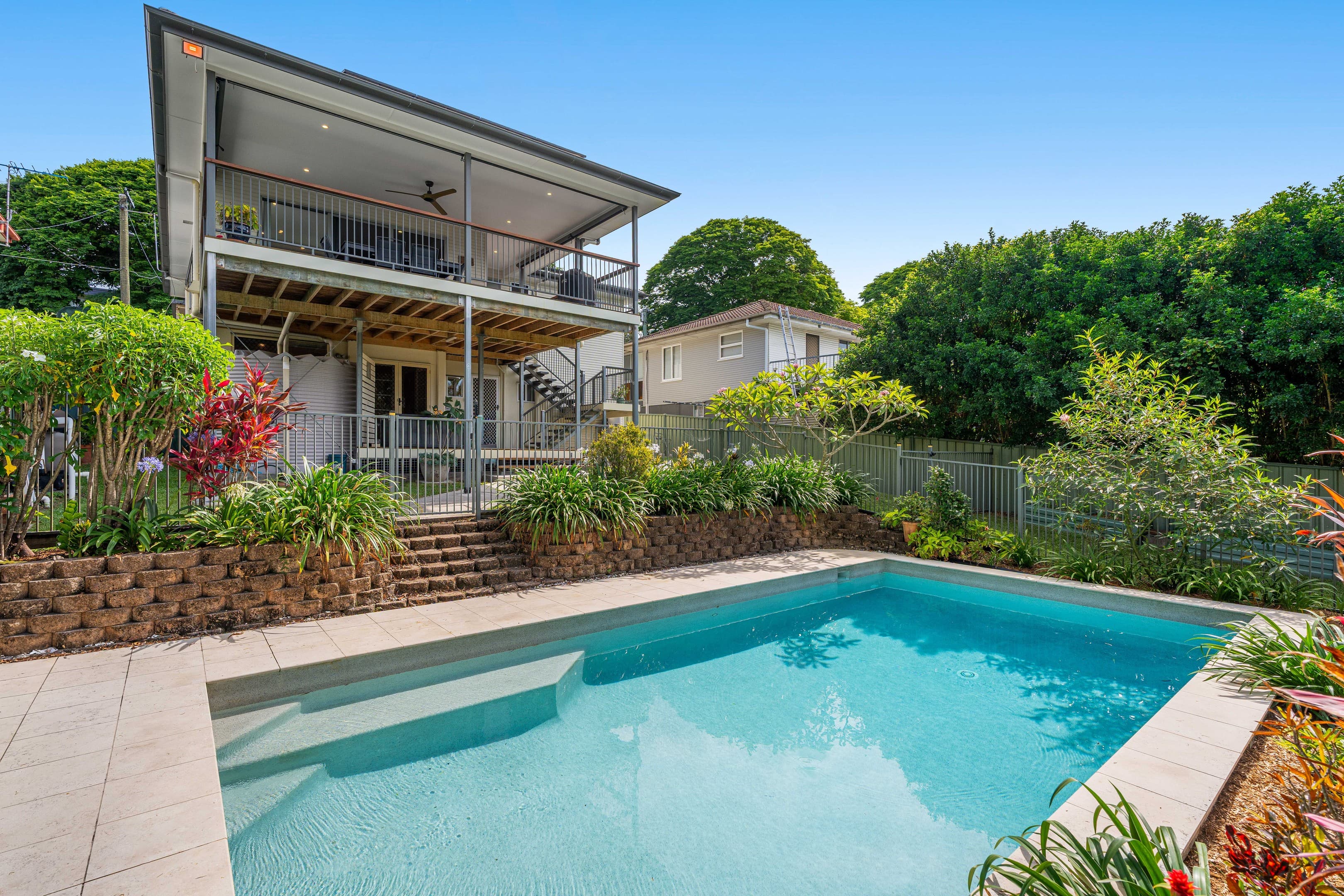 9 Andes Street, Manly West, Manly West — photo 1 of 5