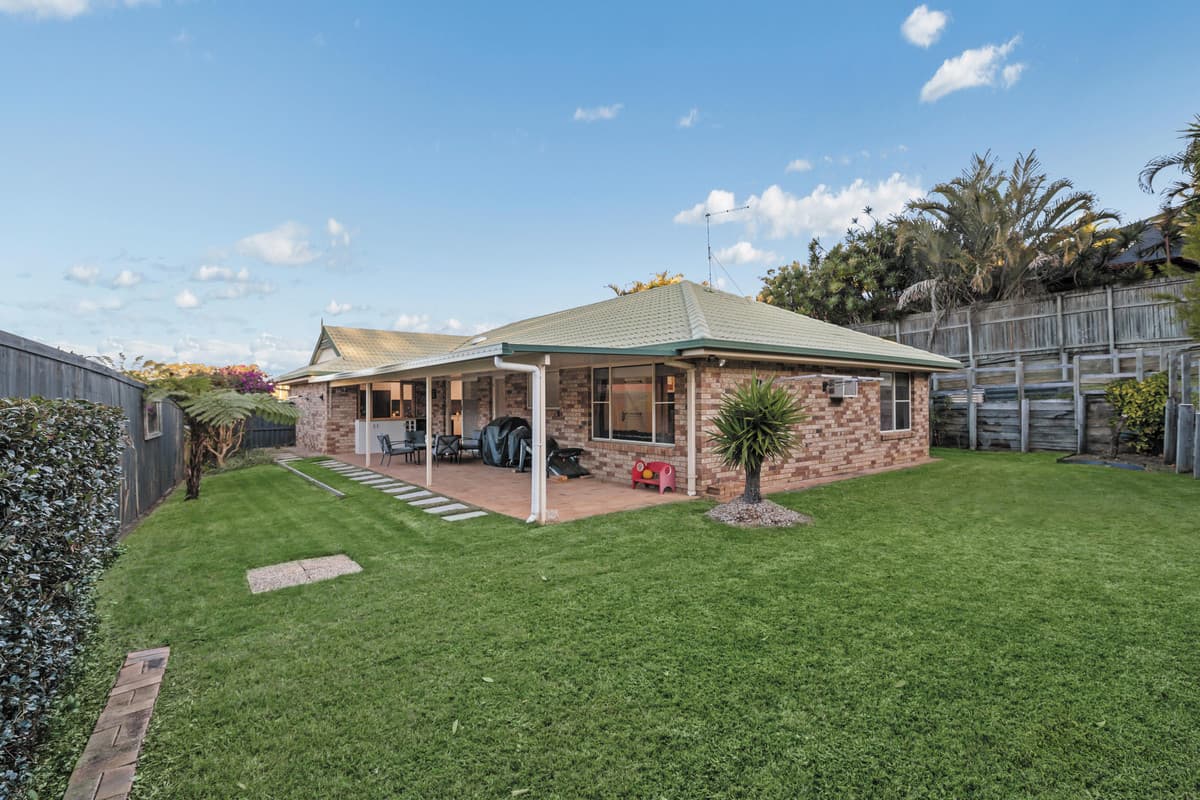 3 Gunsynd Court, Wellington Point, Wellington Point — photo 1 of 5