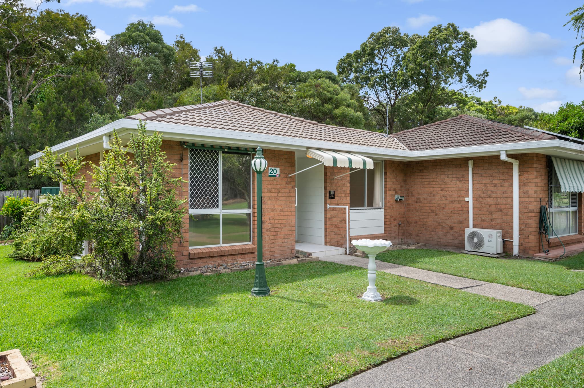 20/96 Beerburrum Street, Battery Hill, Battery Hill — photo 1 of 5
