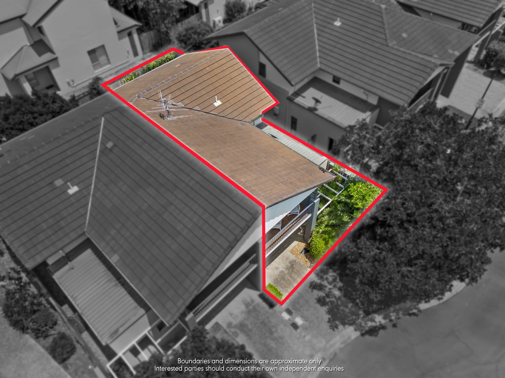 13/2 Jefferson Court, Upper Coomera, Upper Coomera — photo 1 of 5