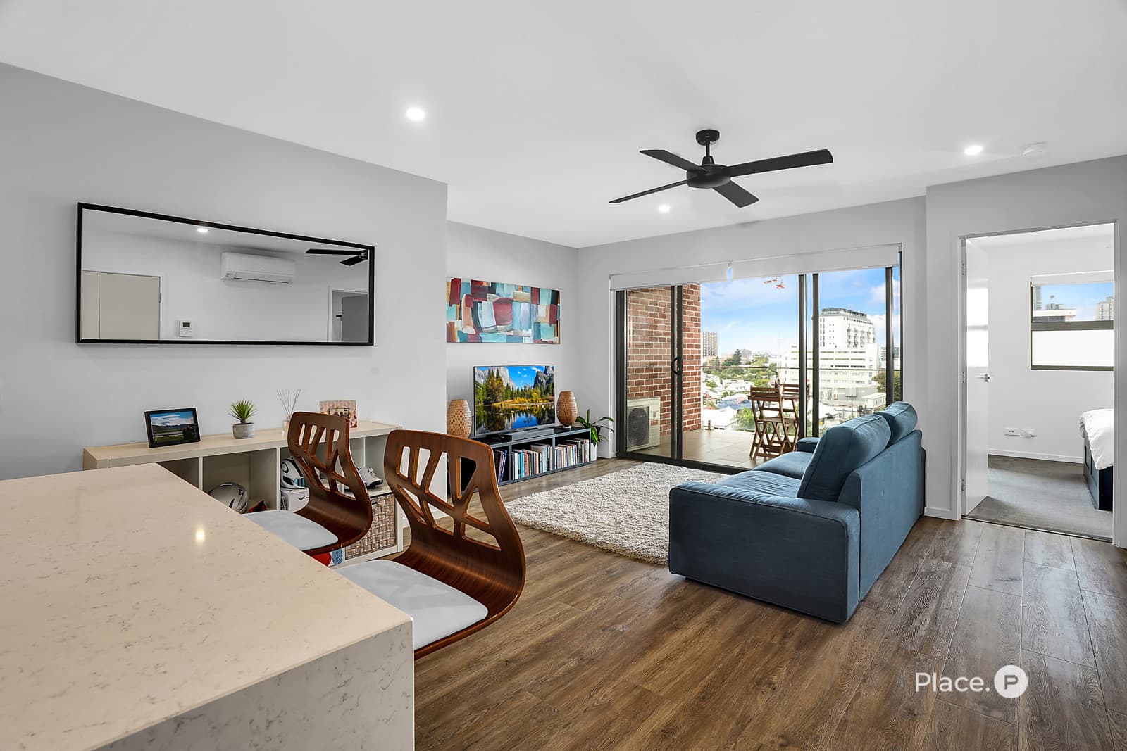 603/584-588 Boundary Street, Spring Hill, Spring Hill — photo 1 of 5