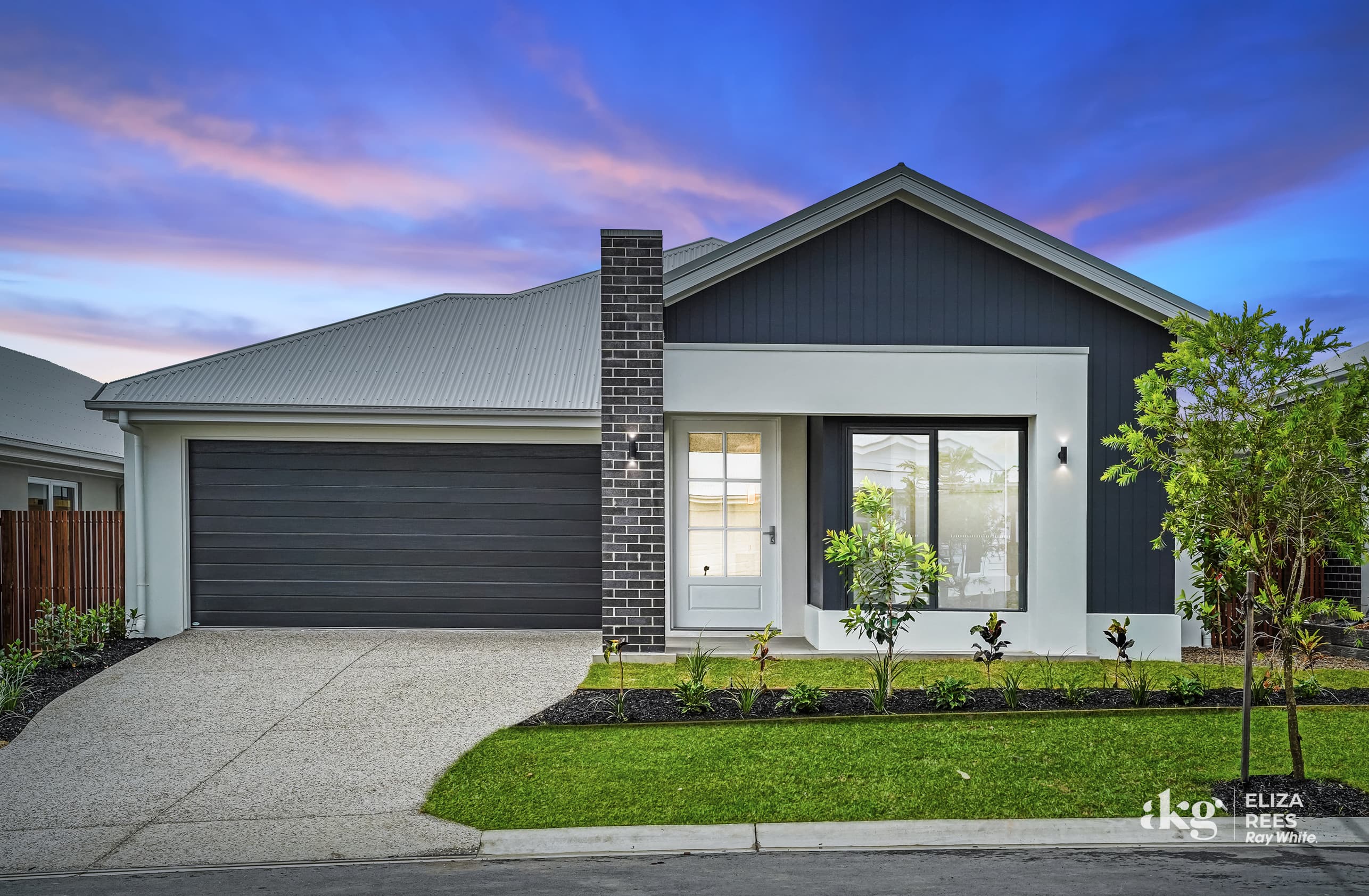 12 Crimson Street, Greenbank, Greenbank — photo 1 of 5