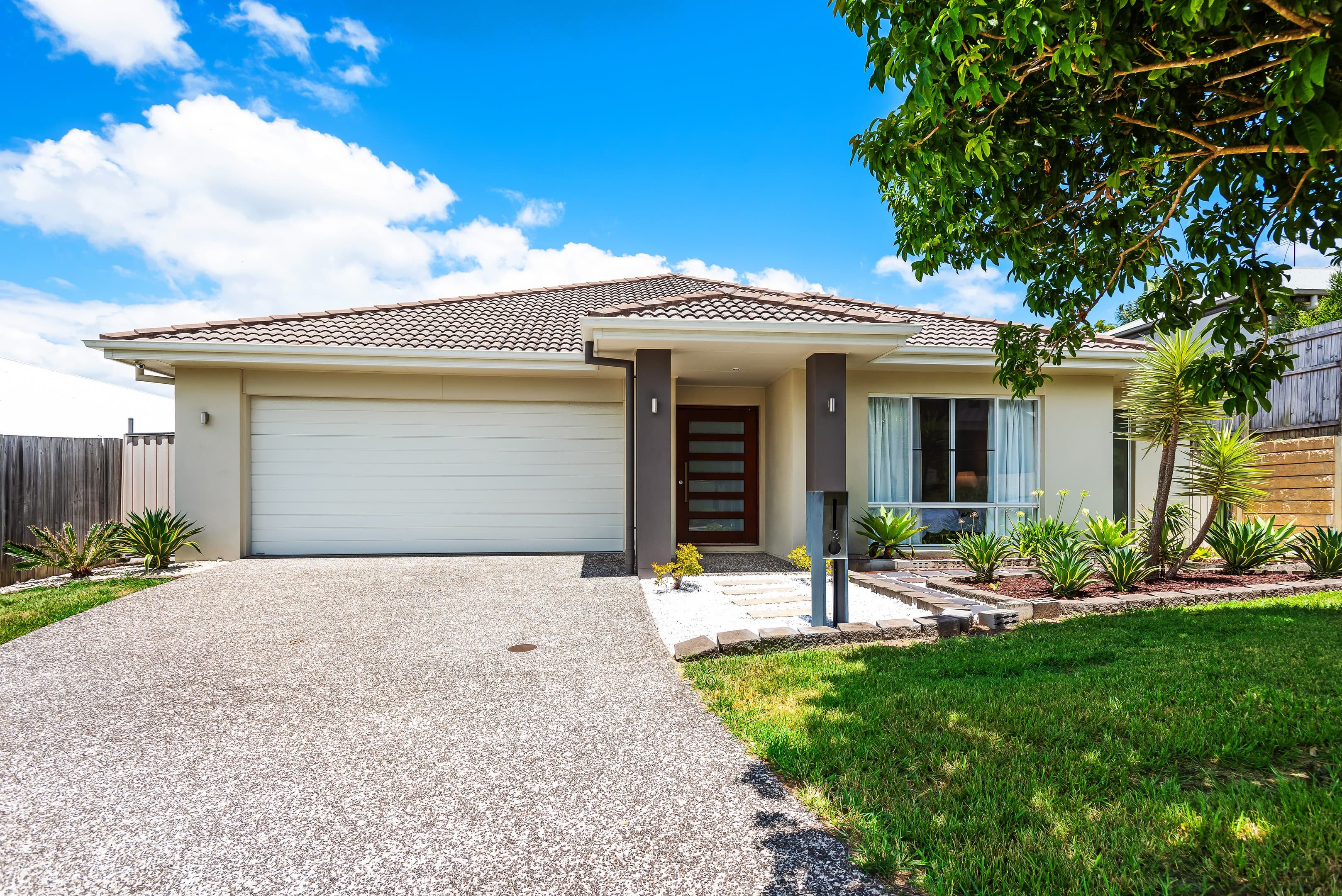 13 Sandover Circuit, Holmview — photo 1 of 5