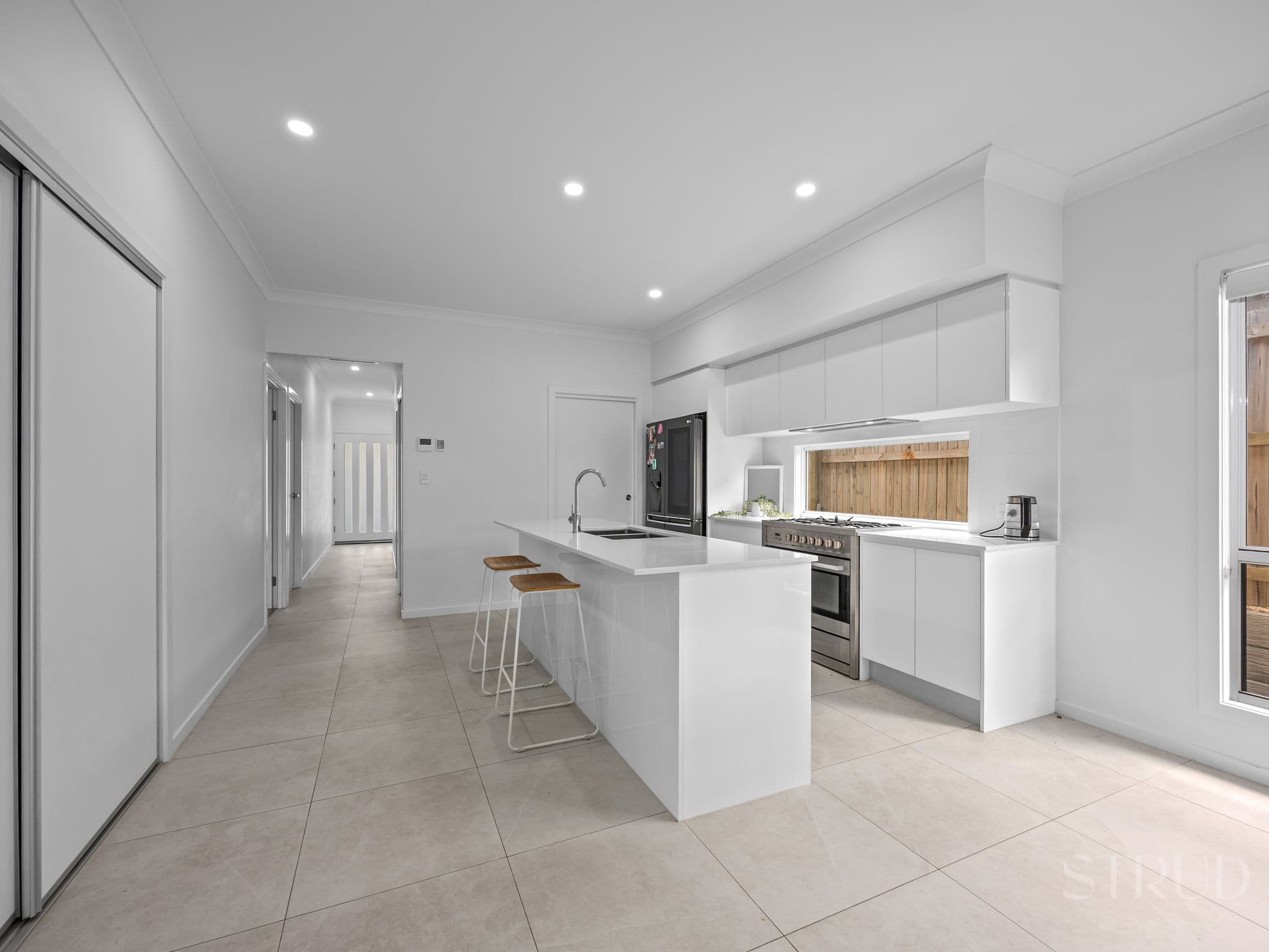 18 Higyed Road, Logan Reserve — photo 1 of 5
