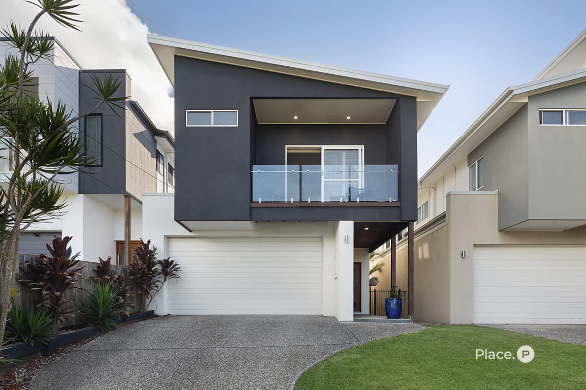 58 Hawkwood Street, Mount Gravatt East, Mount Gravatt East — photo 1 of 5