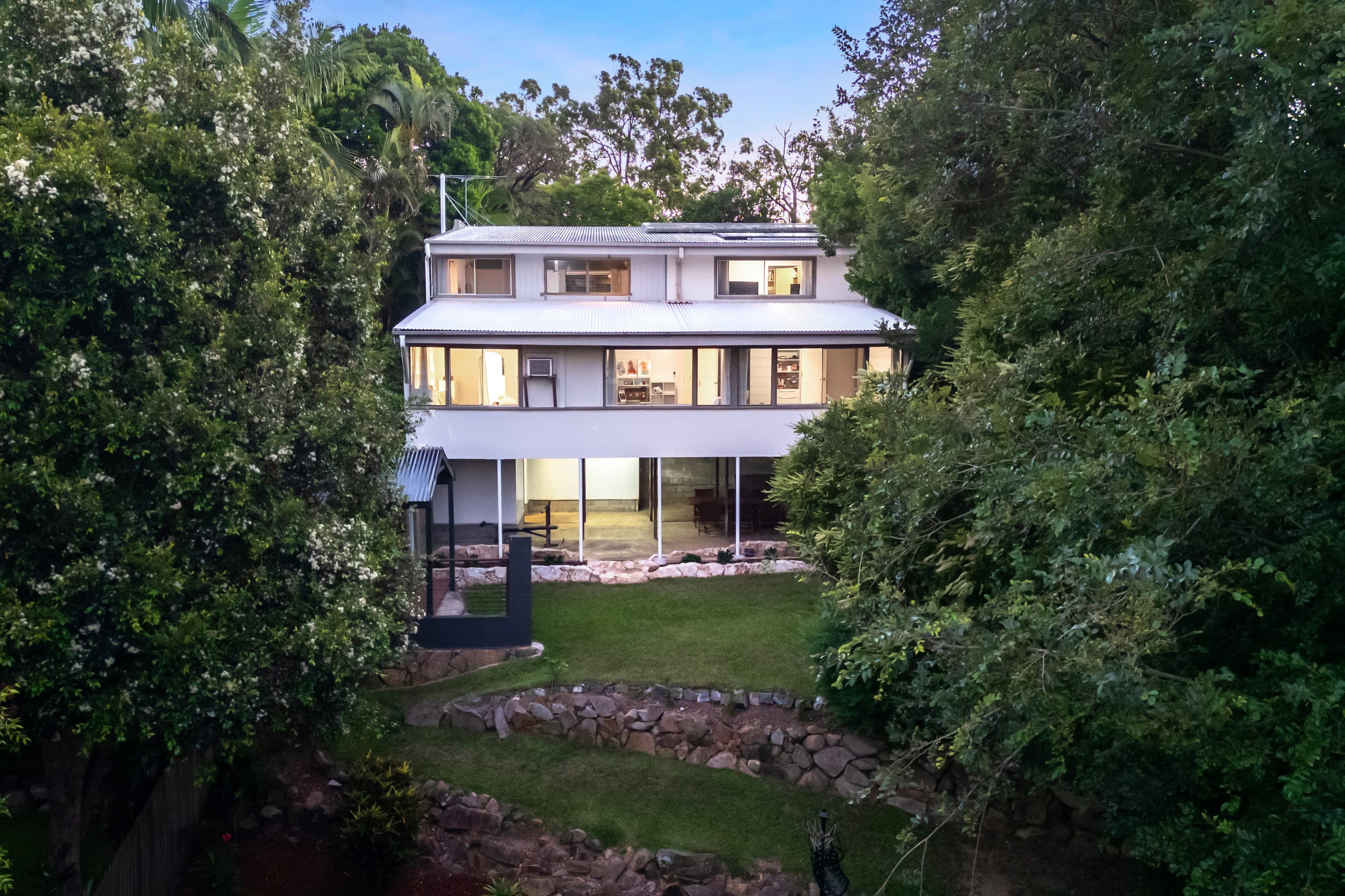 80 Narellan Street, Arana Hills — photo 1 of 5