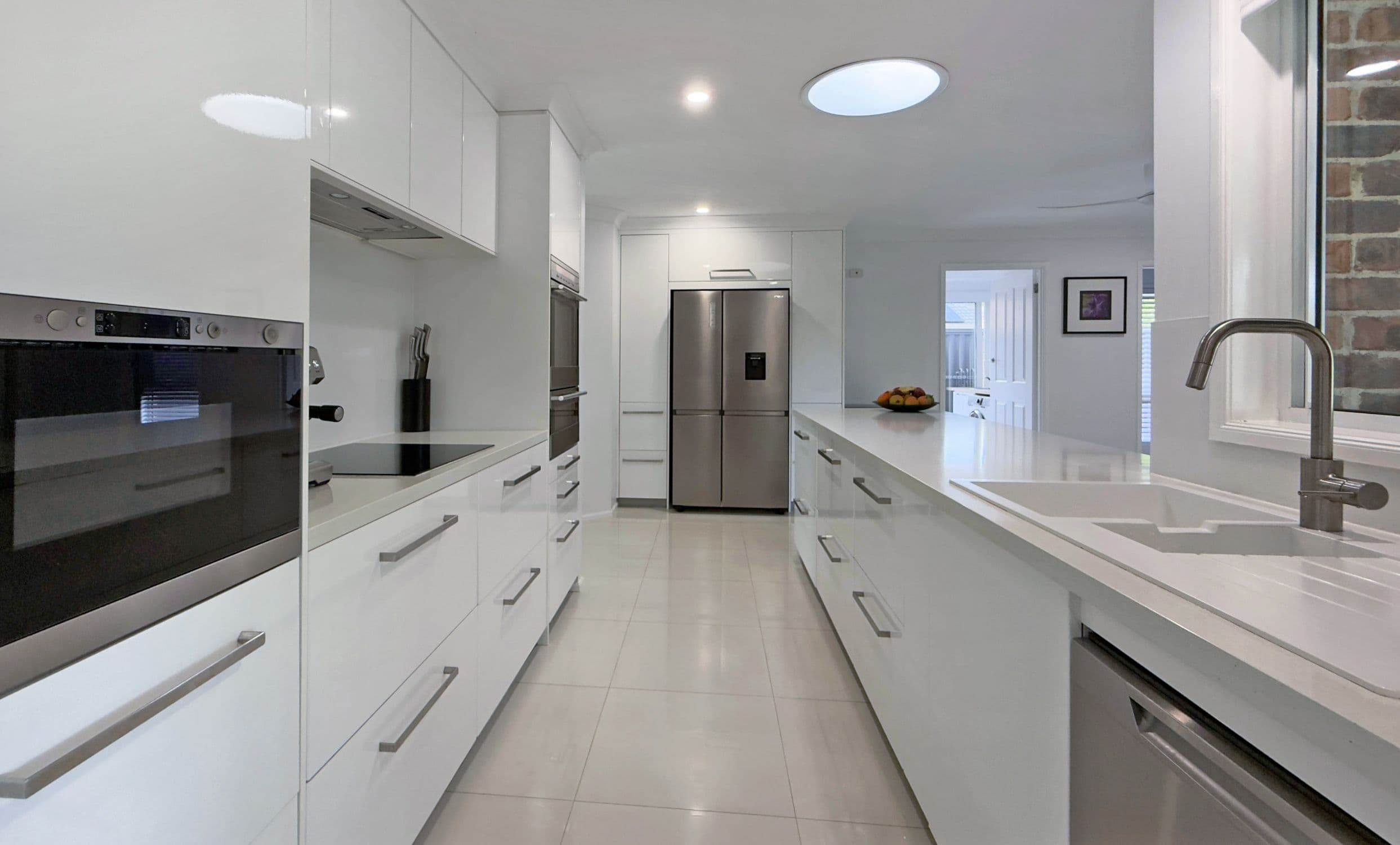54 Ziedan Drive, Mudgeeraba — photo 1 of 5