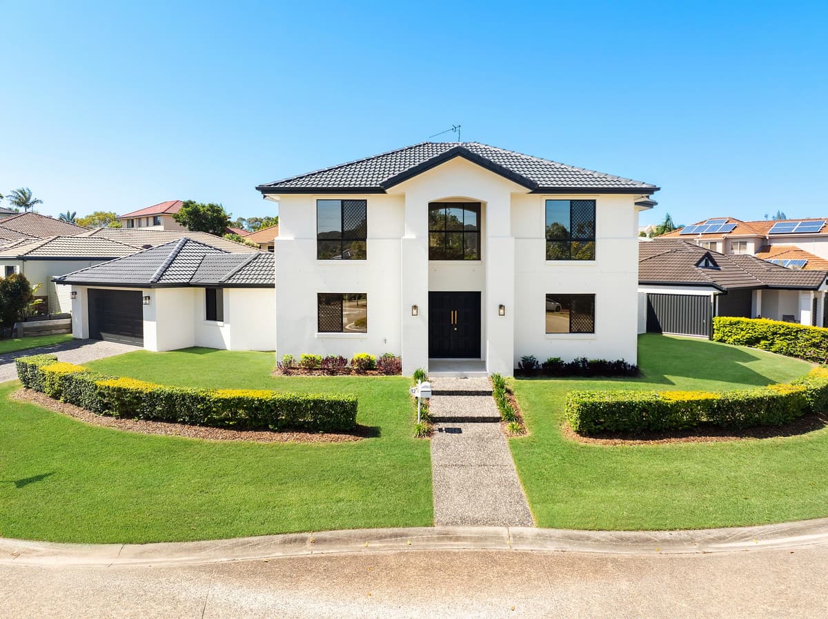 12 Konda Way, Robina, Robina — photo 1 of 5