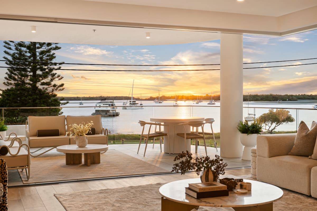 1/536 Marine Parade, Biggera Waters - Image 1