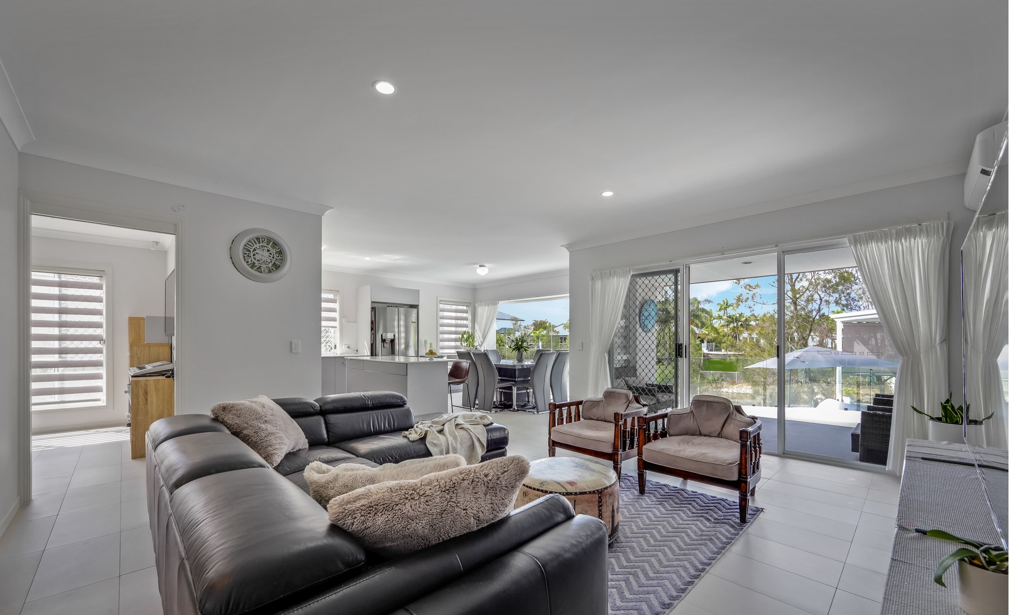 28 Massachusetts Court, Varsity Lakes - Image 1