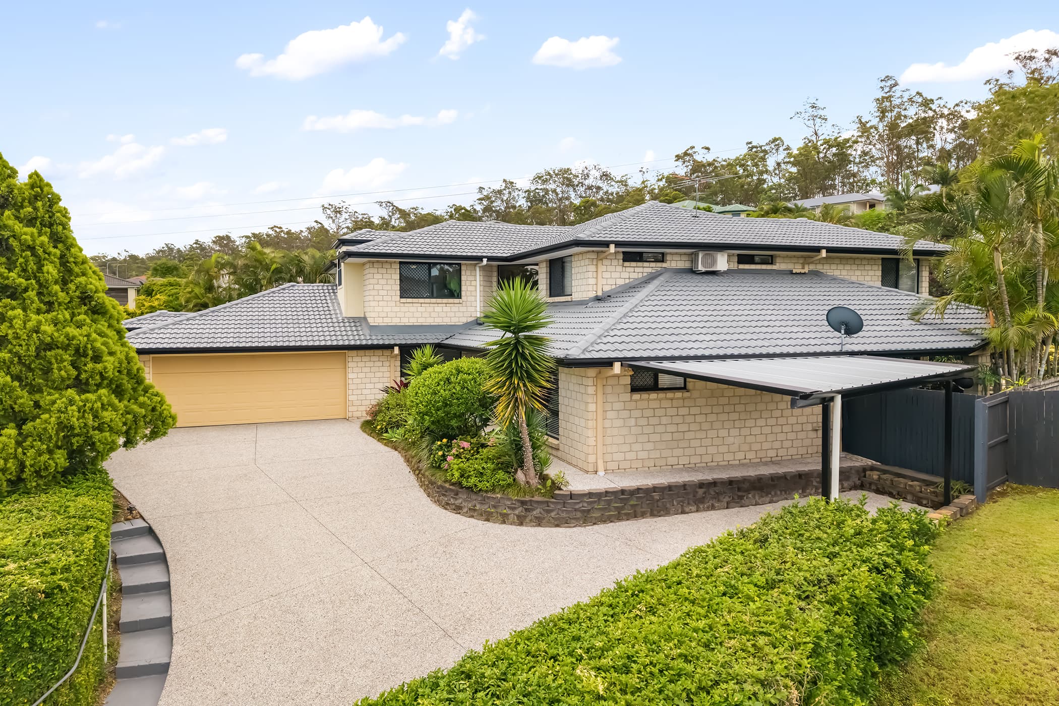 21 Quandong Crescent, Everton Hills, Everton Hills — photo 1 of 5