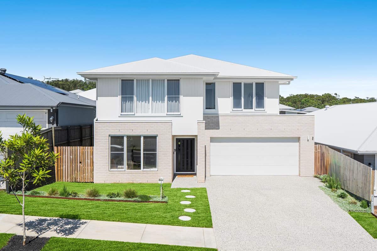 18 Saltbush Street, Redland Bay, Redland Bay — photo 1 of 5