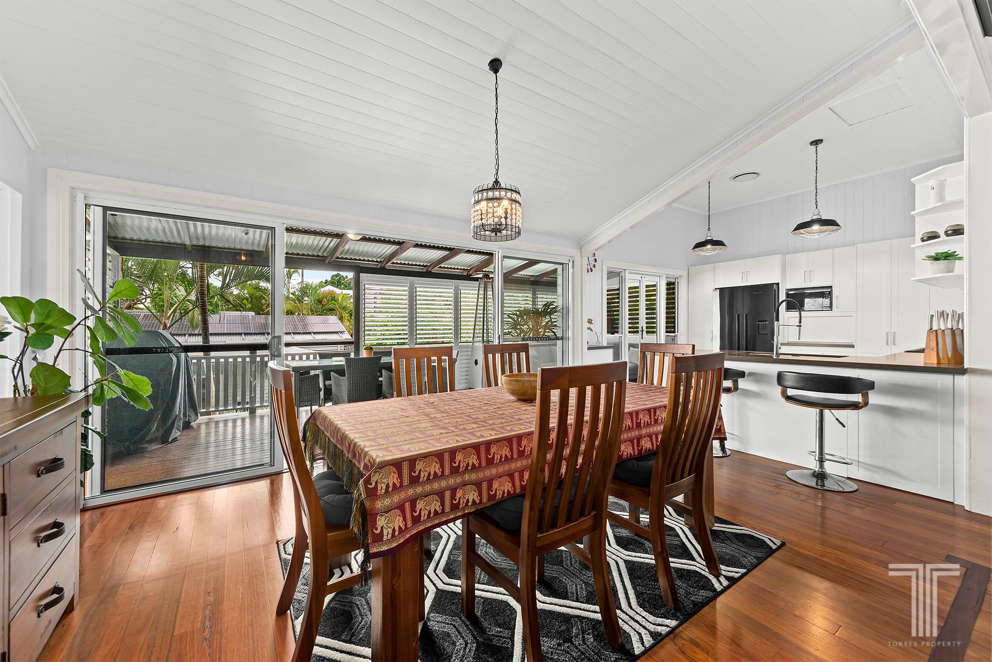 7 Overend Street, Norman Park - Image 1