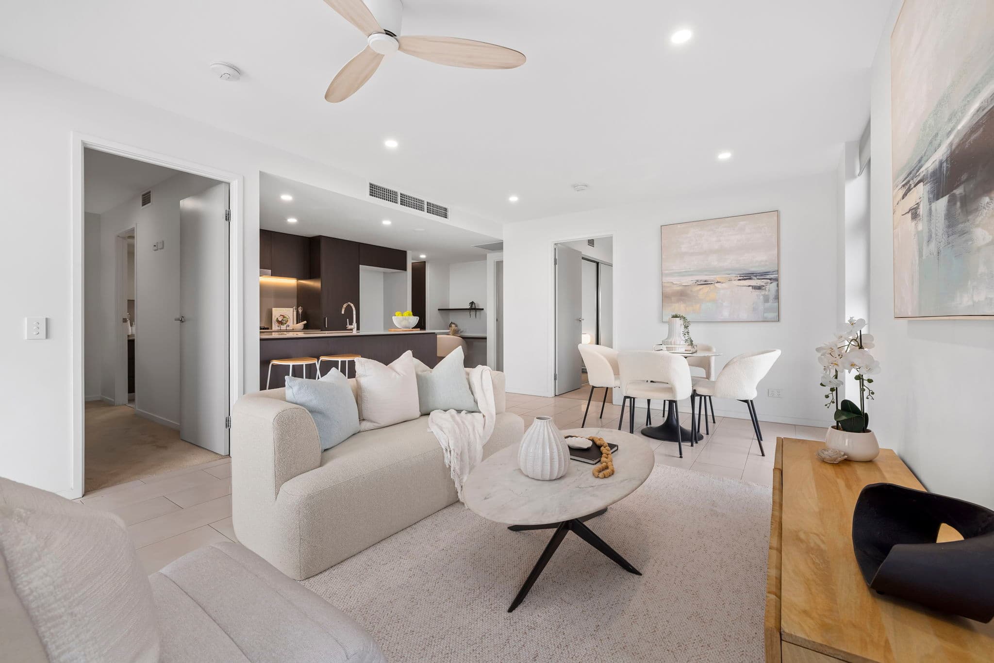 308/125 Station Road, Indooroopilly, Indooroopilly — photo 1 of 5