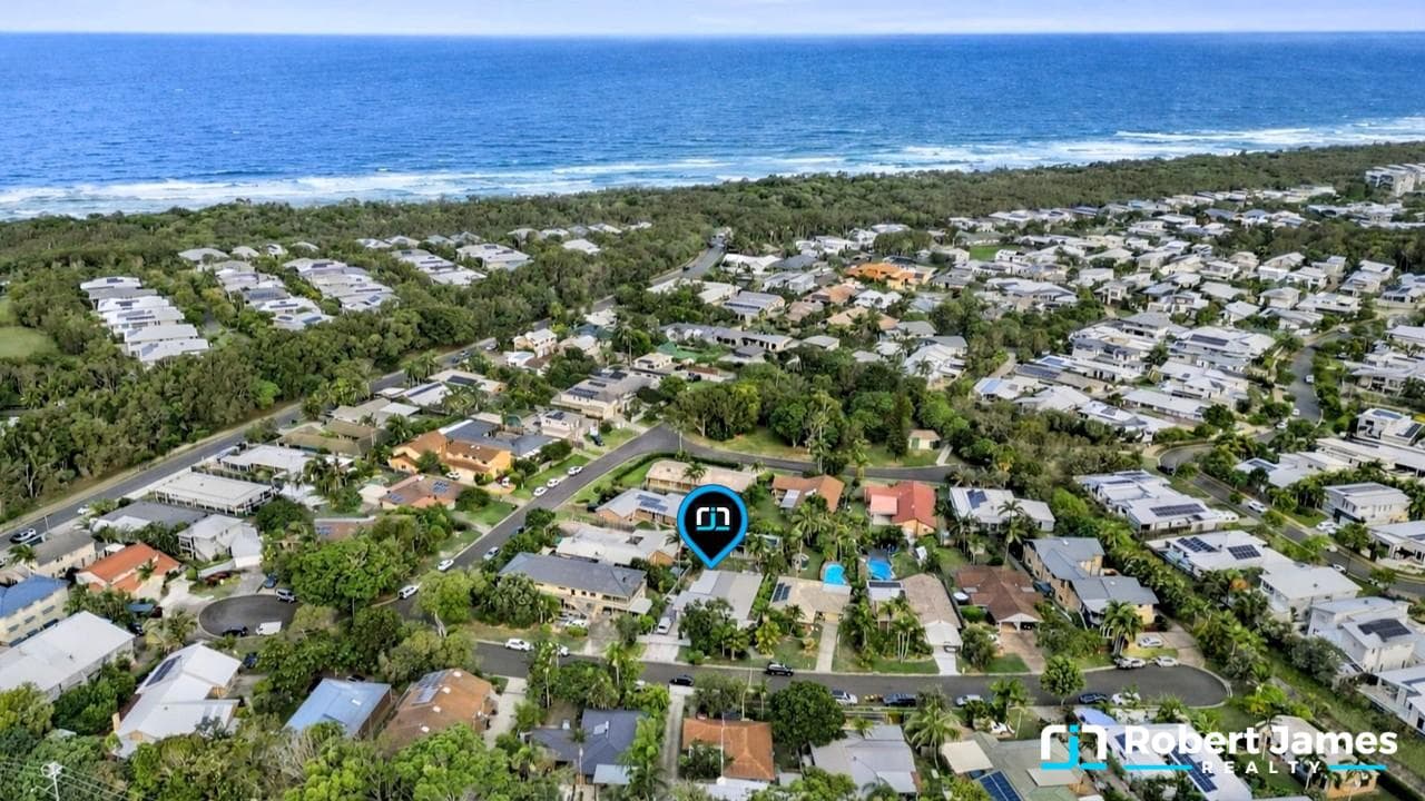 10 Spinnaker Drive, Mount Coolum - Image 1