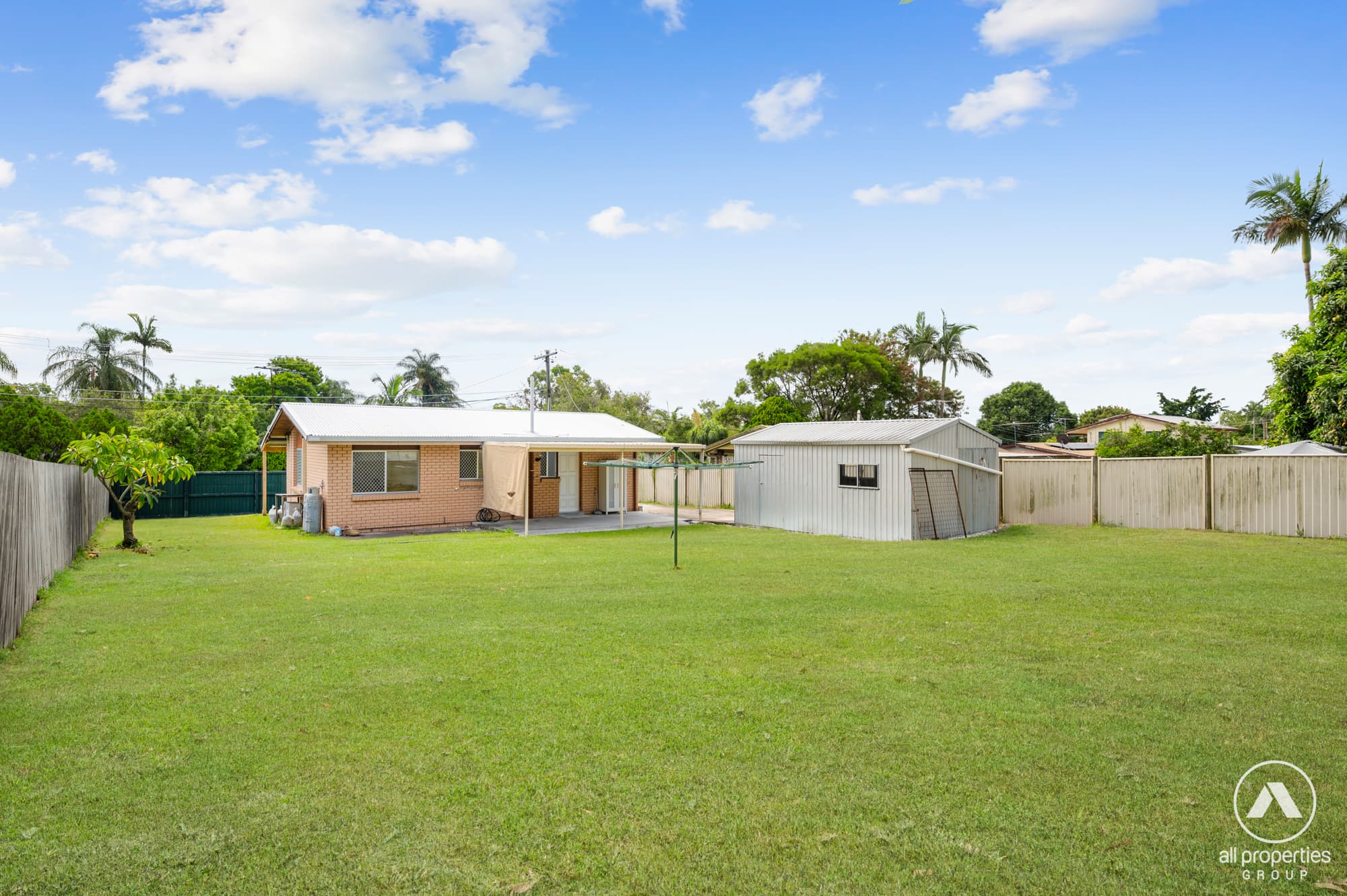 10 Tulong Street, Crestmead, Crestmead — photo 1 of 5