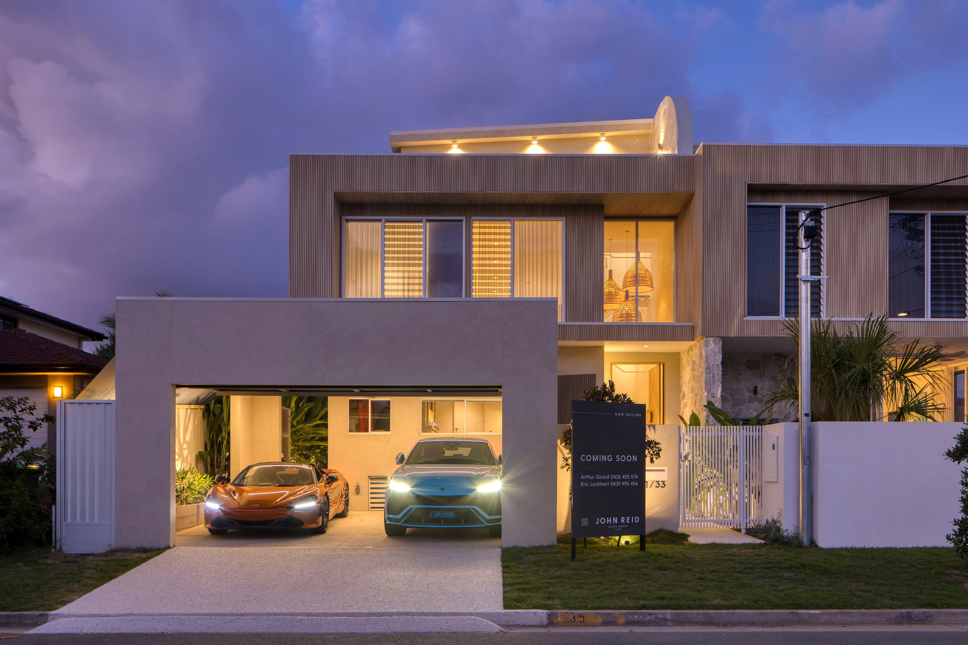 1/33 Merrimac Boulevard, Broadbeach Waters — photo 1 of 5