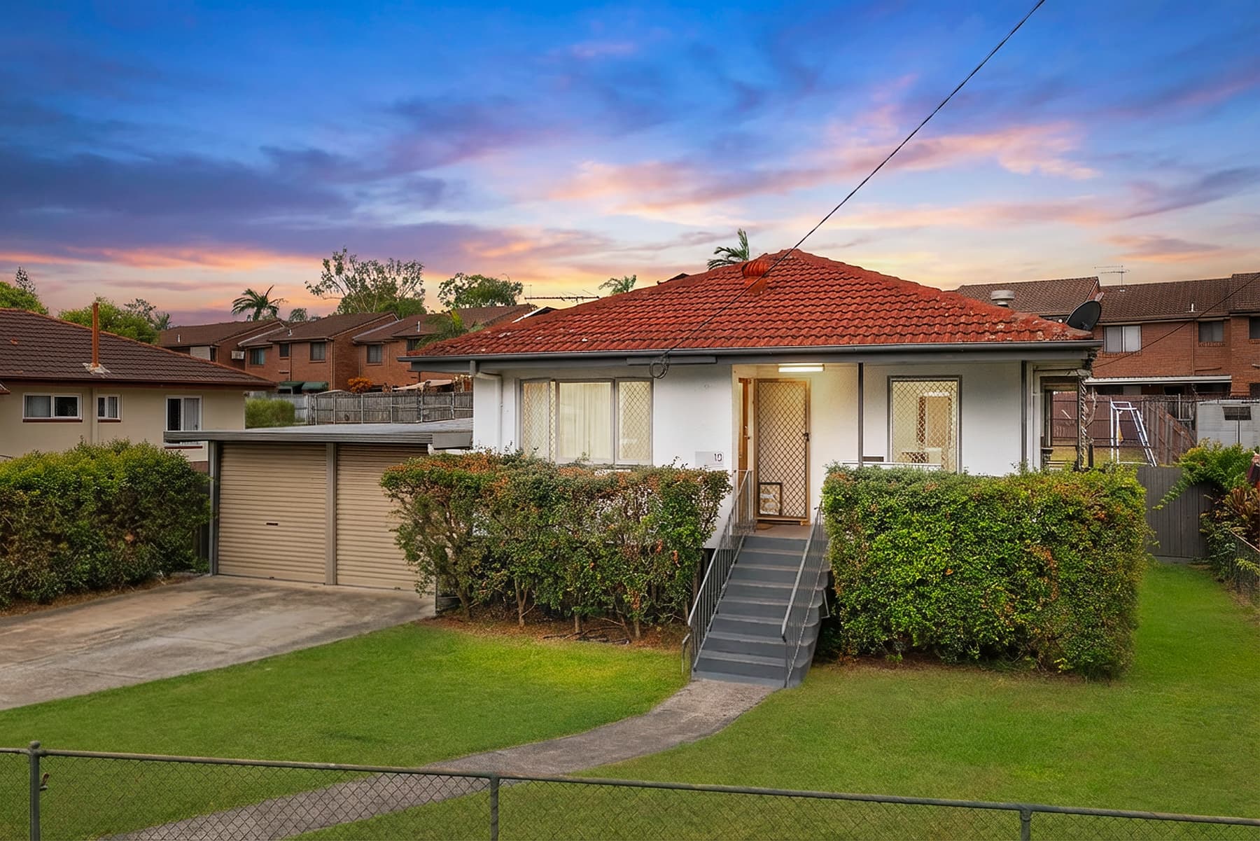 10 Timothy Court, Slacks Creek, Slacks Creek — photo 1 of 5