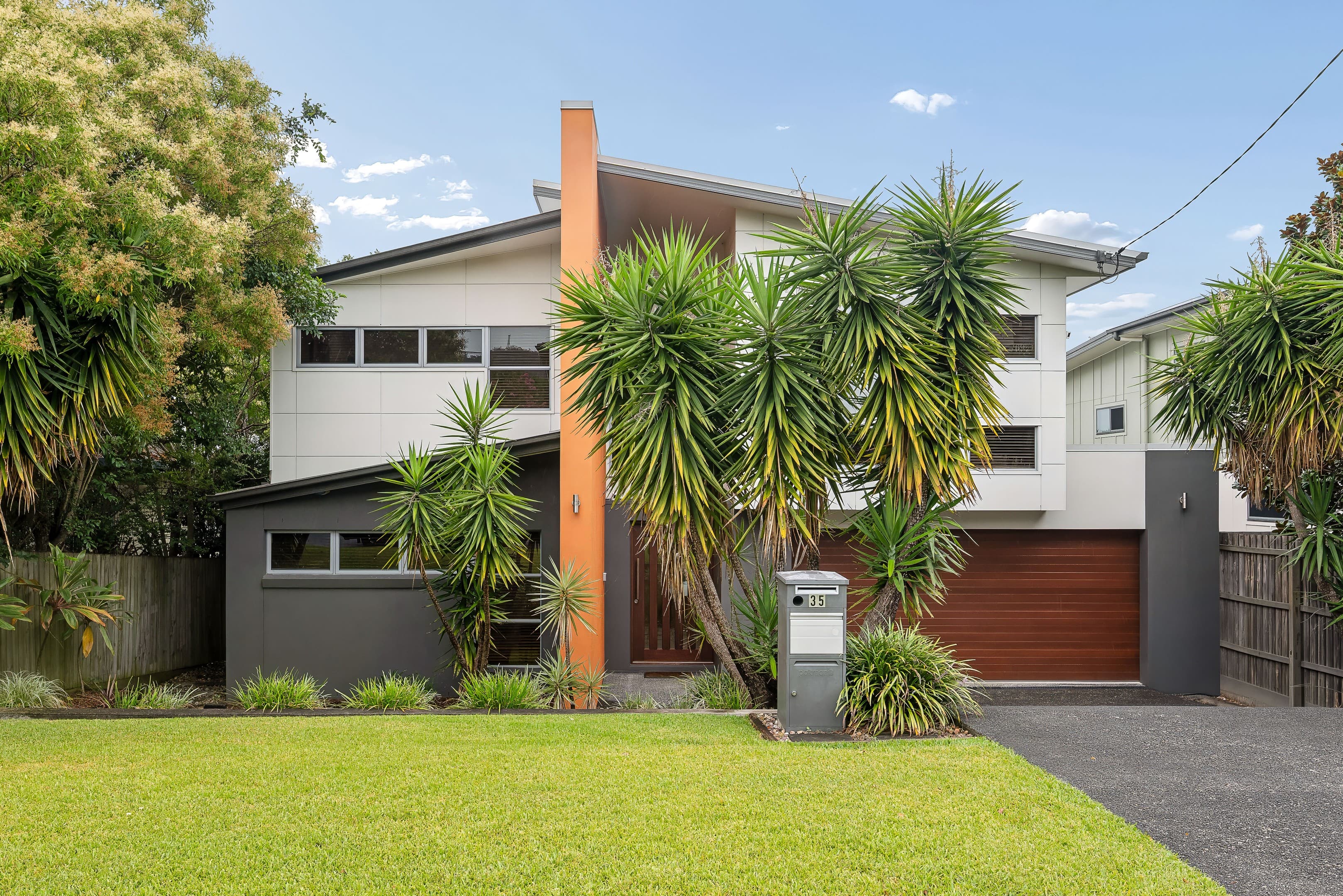 35 Meston Street, Mitchelton, Mitchelton — photo 1 of 5