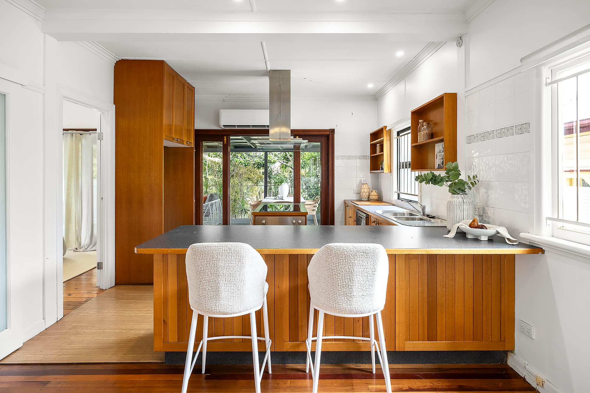 93 Gainsborough Street, Moorooka, Moorooka — photo 1 of 5