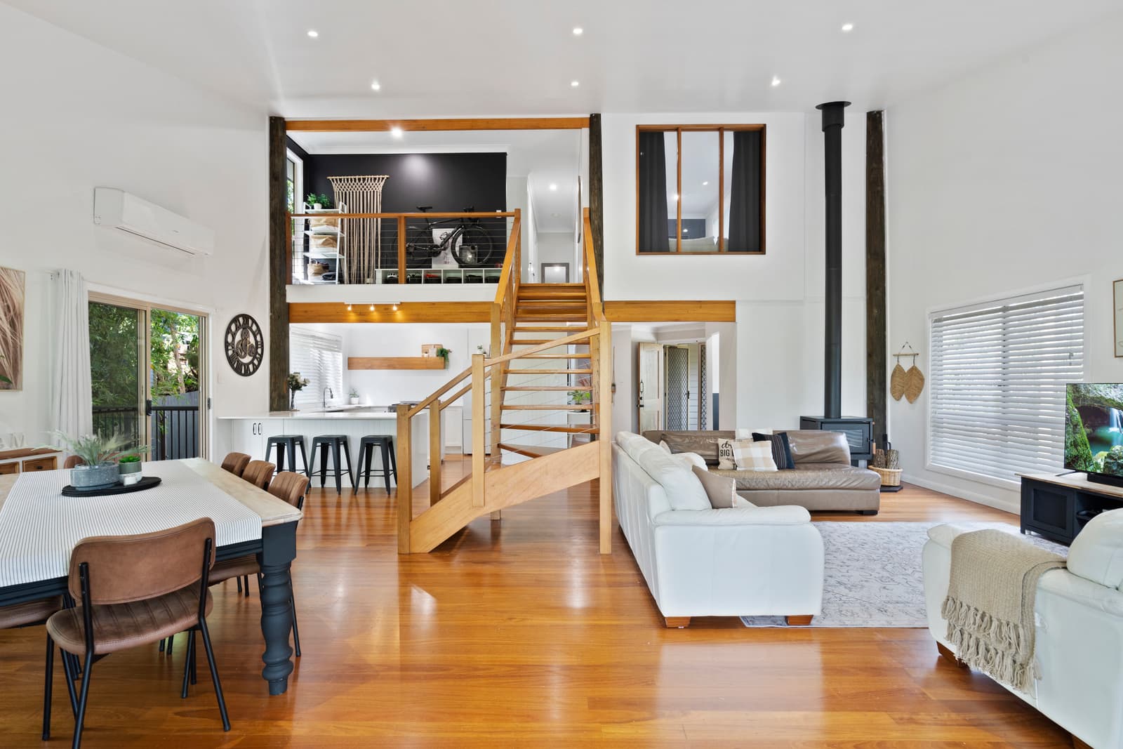 11E Dane Court, Shailer Park, Shailer Park — photo 1 of 5