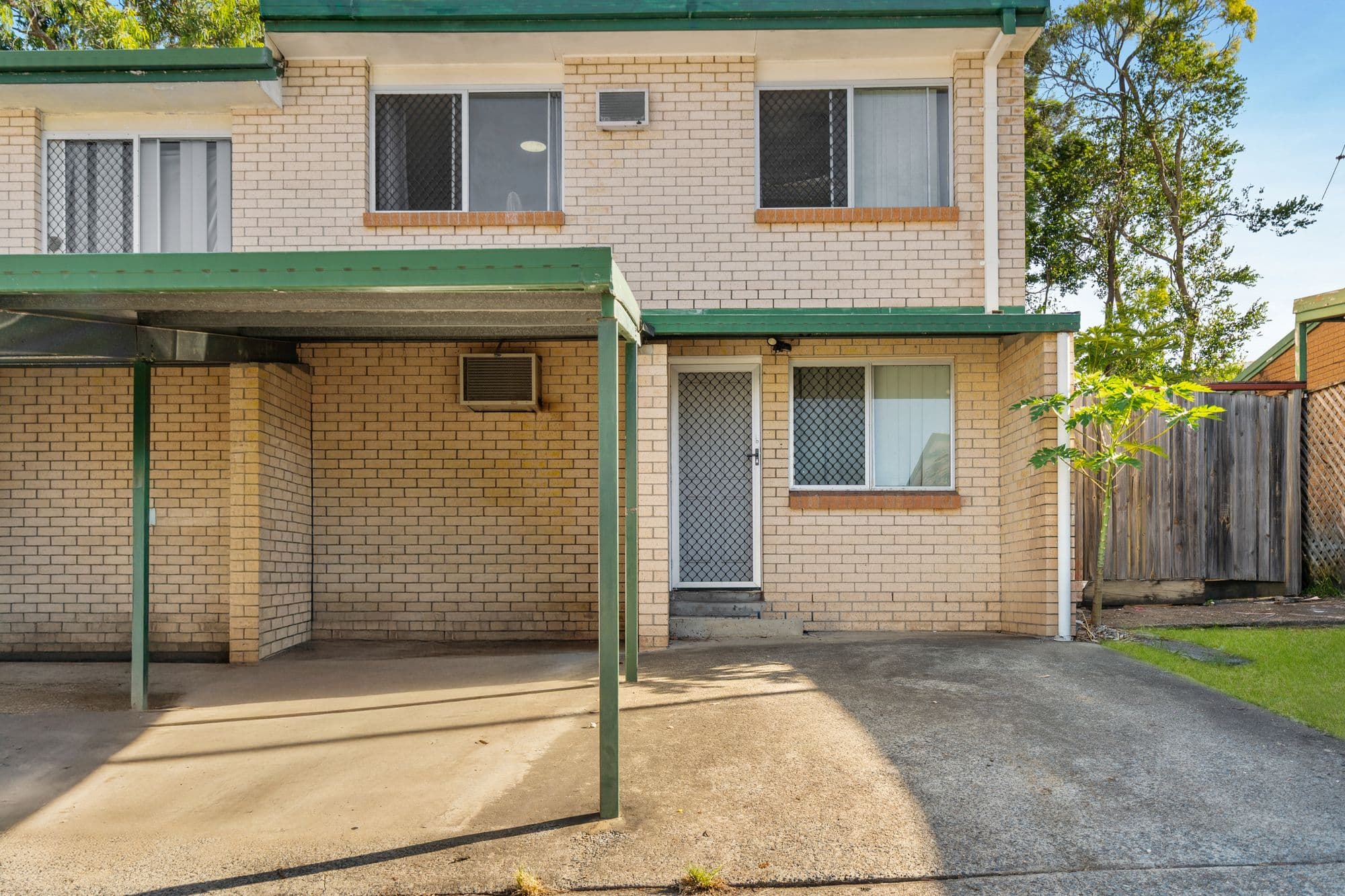 9/22 NORTH RD, Woodridge, Woodridge — photo 1 of 5