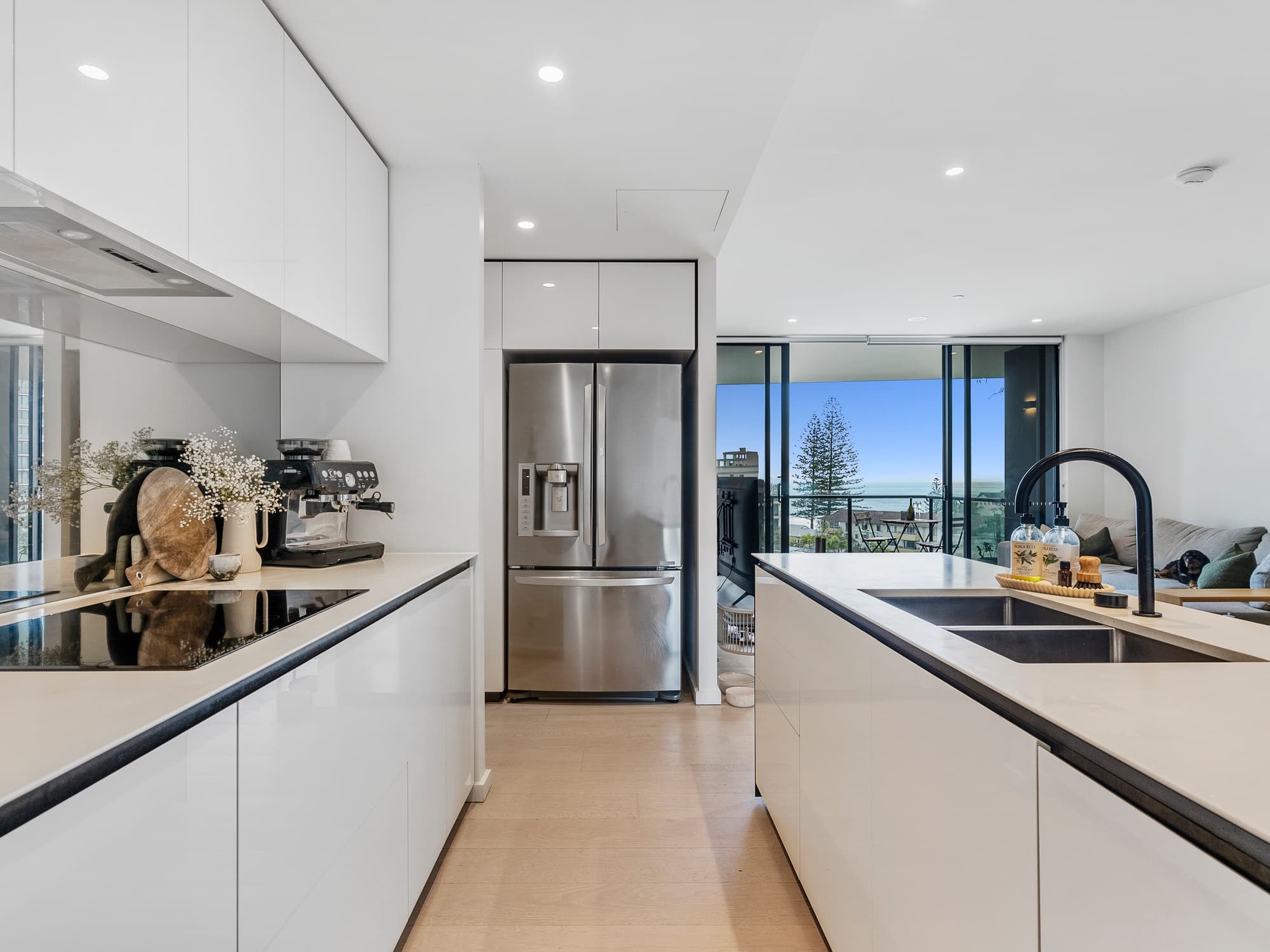 2603/1328 Gold Coast Highway, Palm Beach — photo 1 of 5