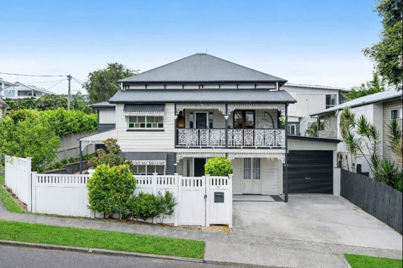 61 Glenora Street, Wynnum, Wynnum — photo 1 of 5